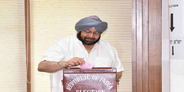 राष्ट्रपति चुनाव के लिए पंजाब में मतदान पूरा, कैप्टन सहित 116 ने डाले वोट