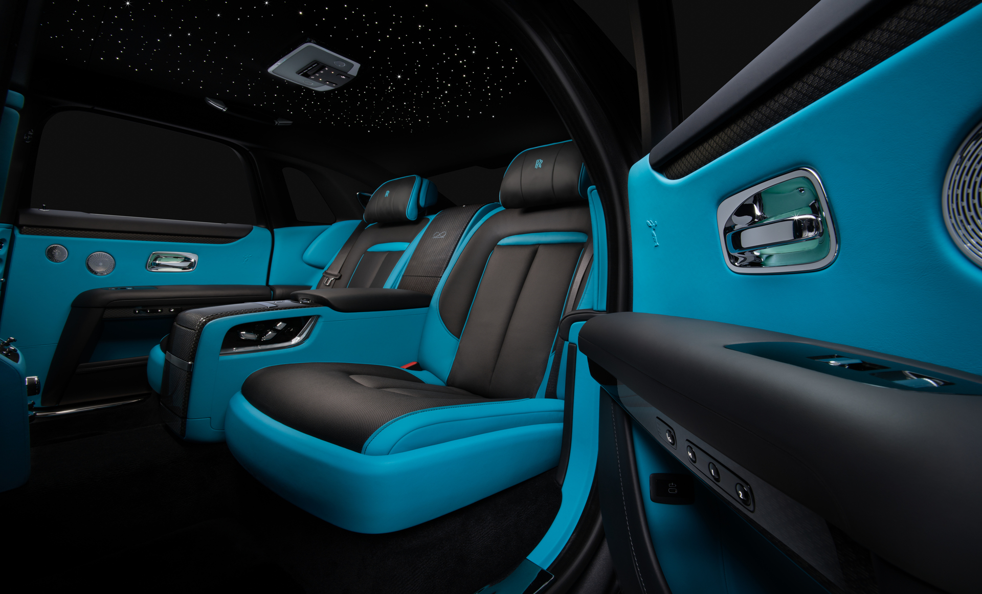 Editors%2 Fimages%2 F1635498573366 Motorist Royce Royce Ghost Black 7