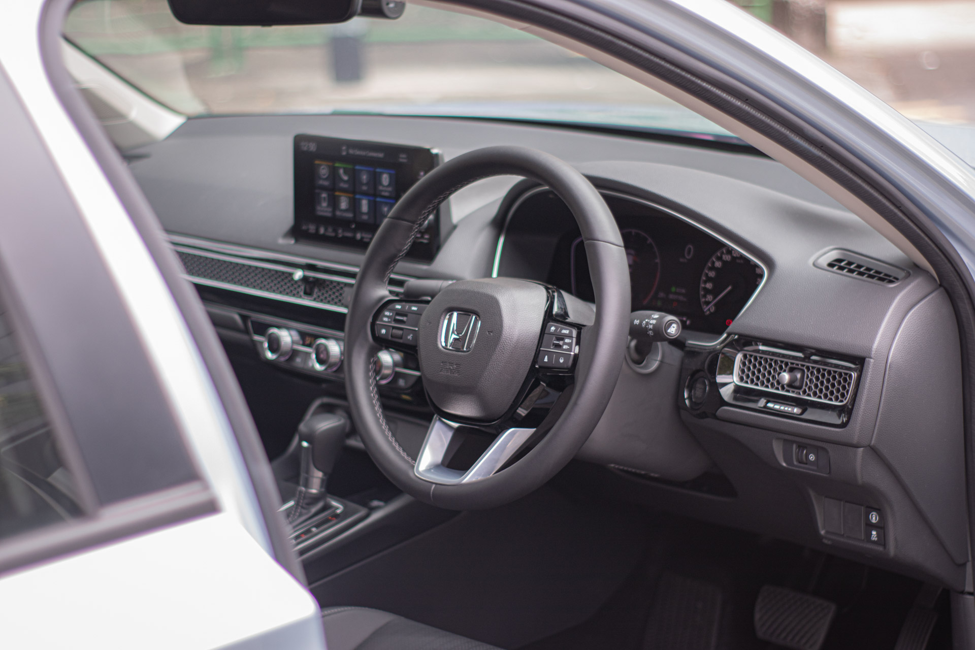 Editors%2 Fimages%2 F1636084886819 Civic+Steering