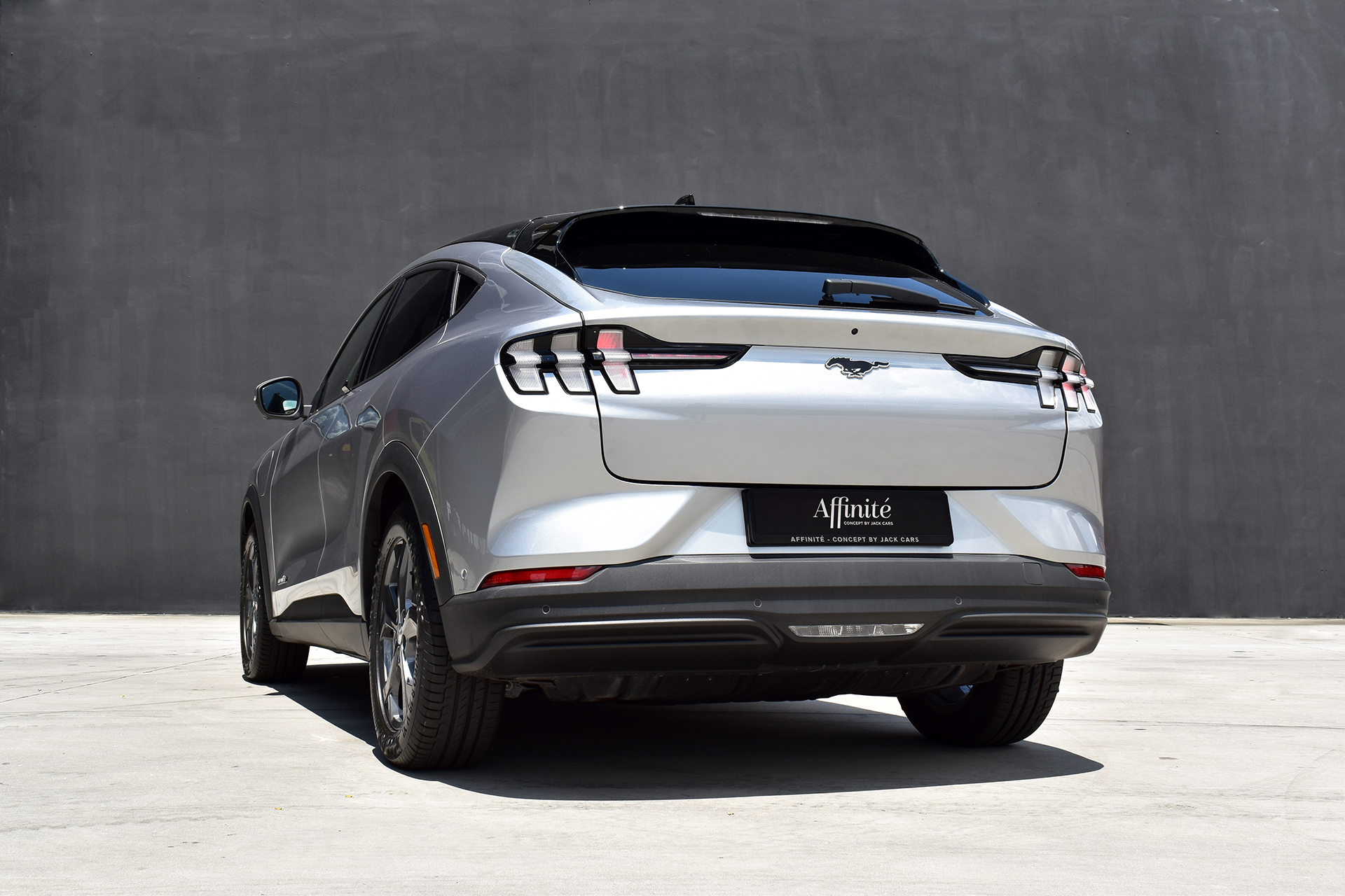 Editors%2 Fimages%2 F1637918540278 Cars With Tax Over 5000 Featured