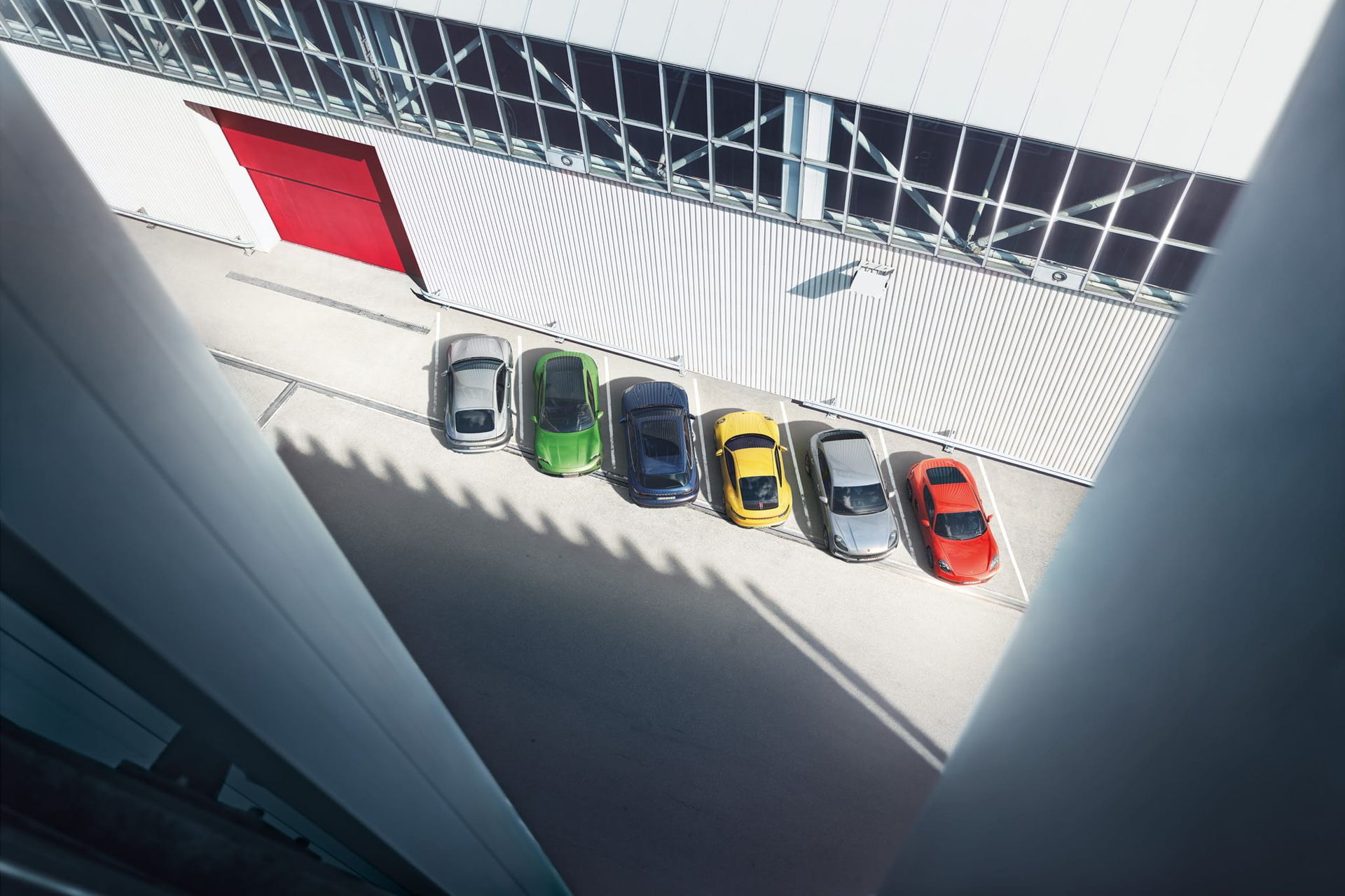 Editors%2 Fimages%2 F1638513510849 Porche Different Colors