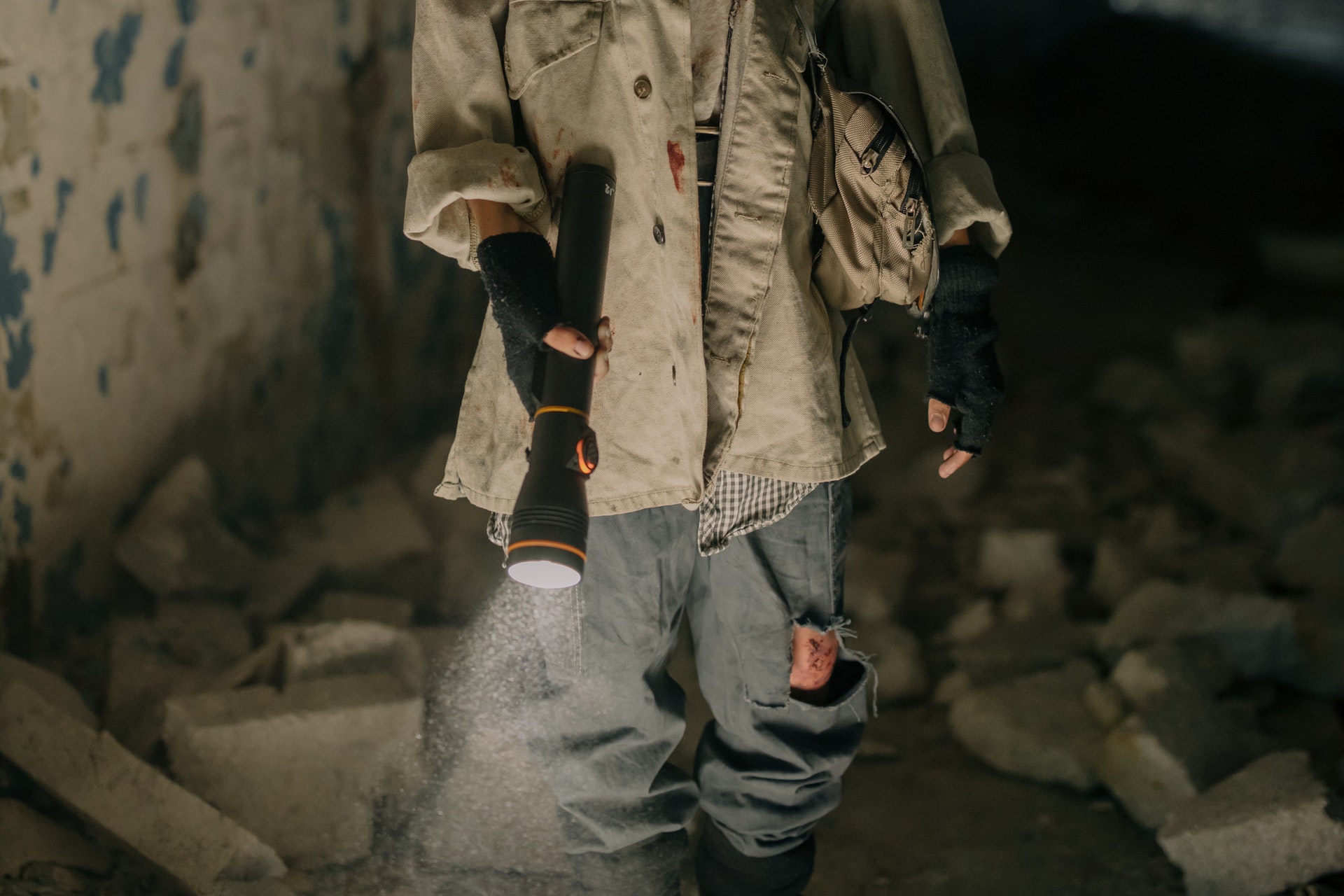 Editors%2 Fimages%2 F1641456138547 You Will Need Torchlight At Night