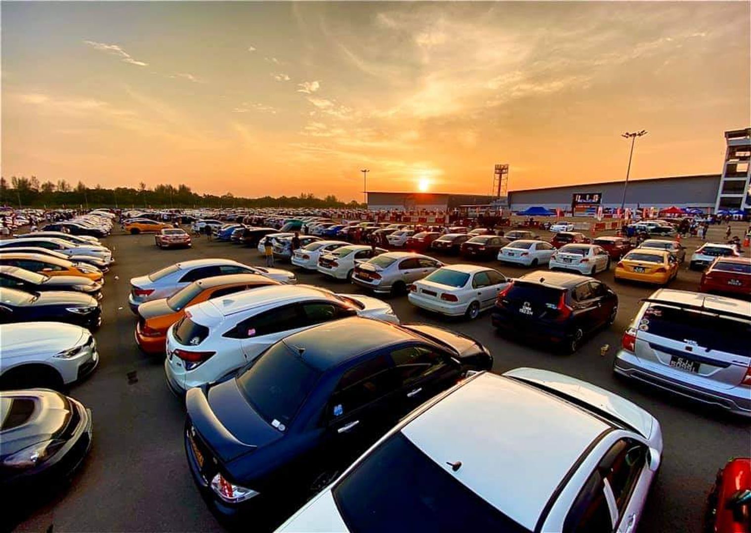 Editors%2 Fimages%2 F1641540900216 In The Passengers Seat Pink Cars And Automotive Events With Kailingloh