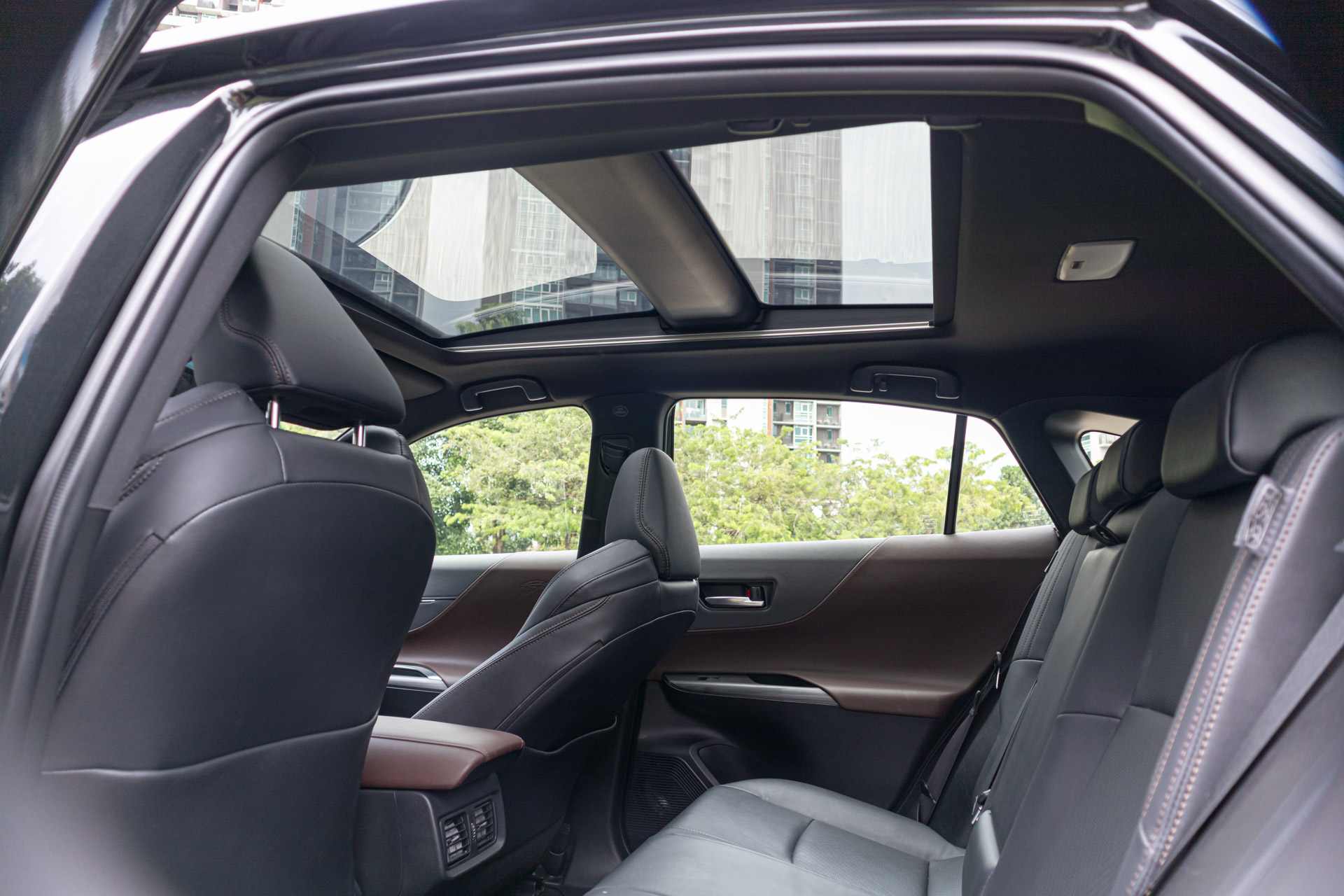 Editors%2 Fimages%2 F1642646682121 Harrier+Seats