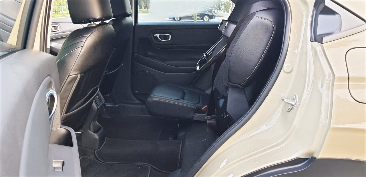 Editors%2 Fimages%2 F1645422161831 Ultra+Seat Up