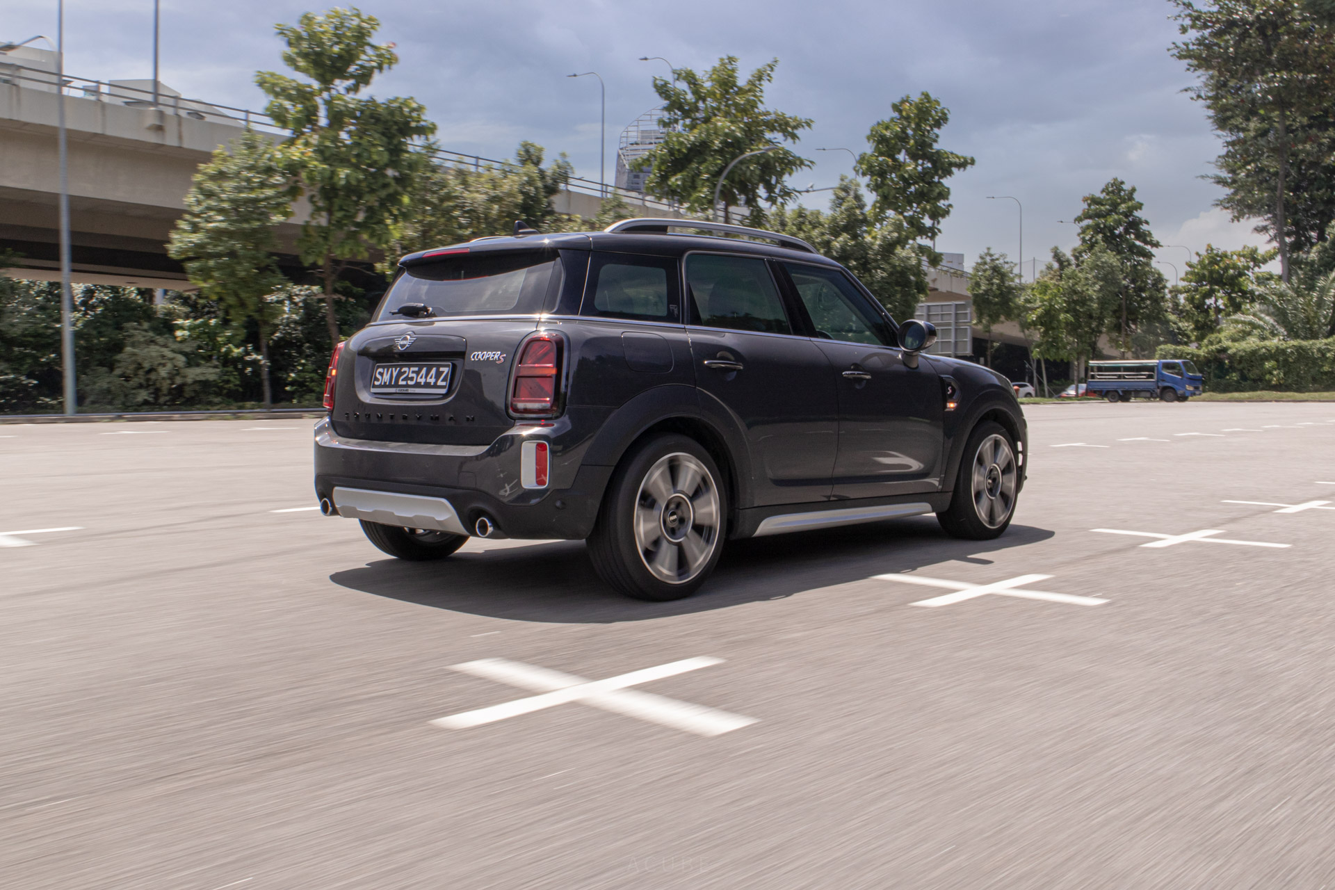 Editors%2 Fimages%2 F1646279097249 Countryman+Rear+Pan