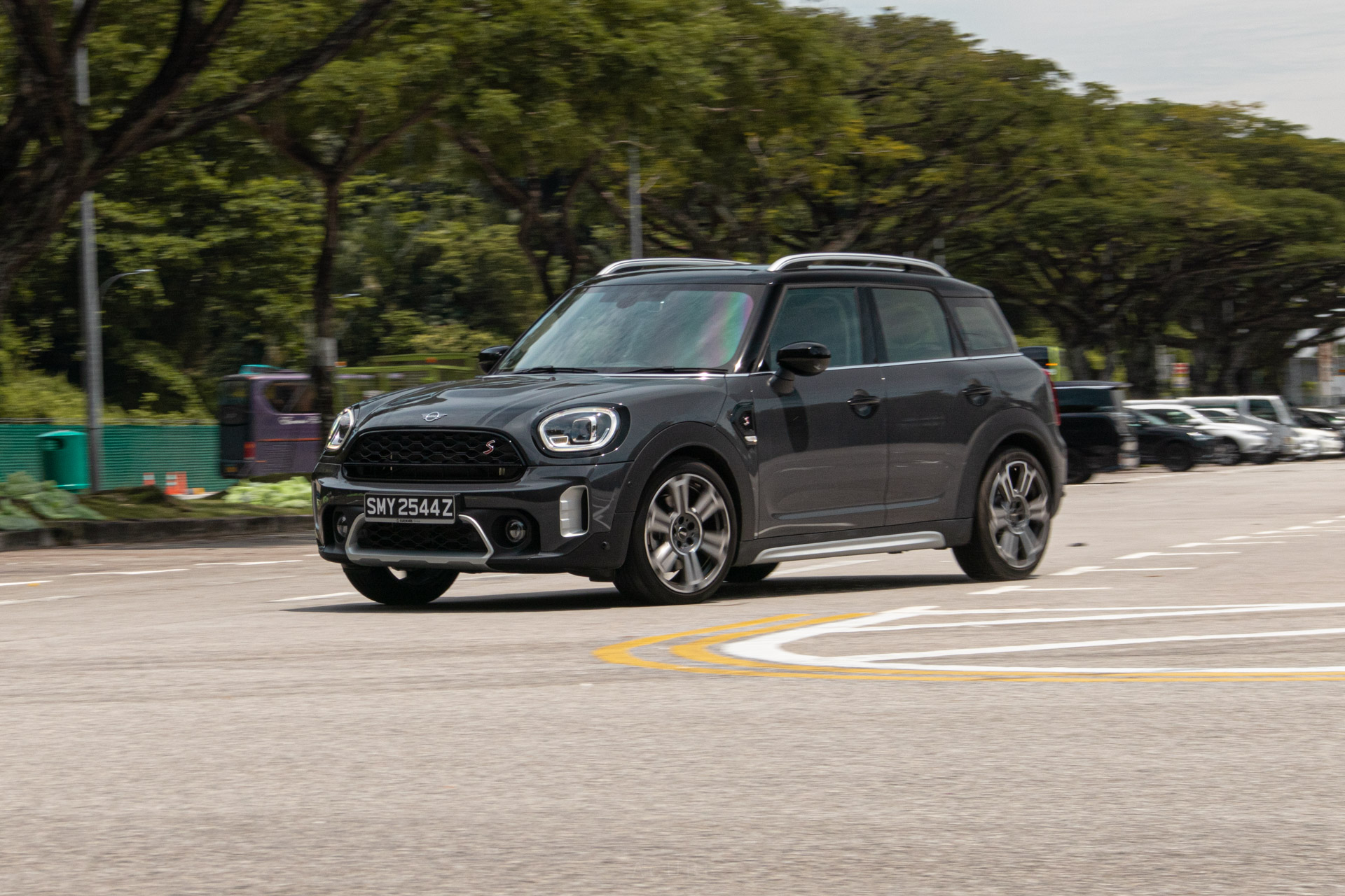 Editors%2 Fimages%2 F1646279166289 Countryman+Drive