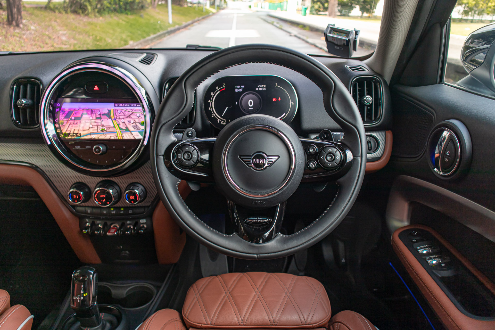 Editors%2 Fimages%2 F1646279494282 Countryman+Steering