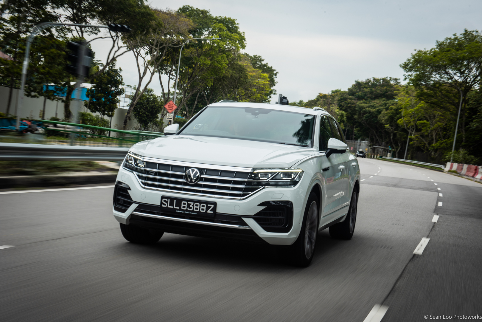 Editors%2 Fimages%2 F1649417266579 Motorist Mreview Volkswagen Touareg 14