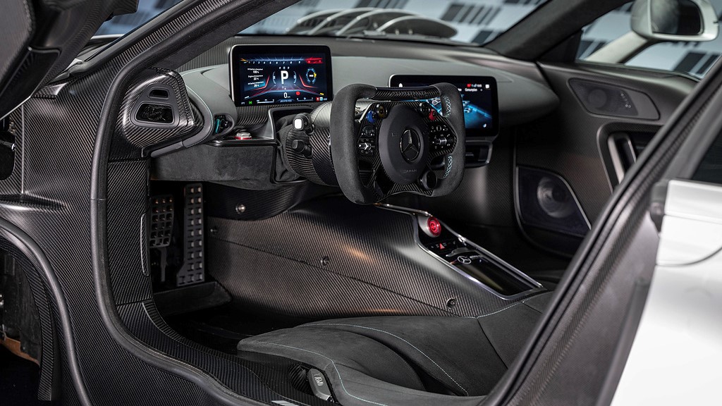 Editors%2 Fimages%2 F1654247332058 M Amg+One+Interior