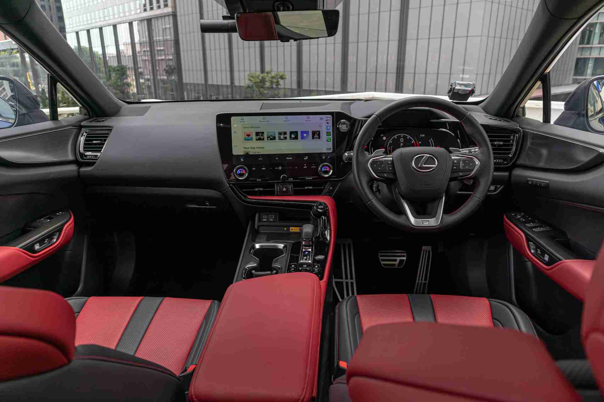 Editors%2 Fimages%2 F1655170570184 Nx 32