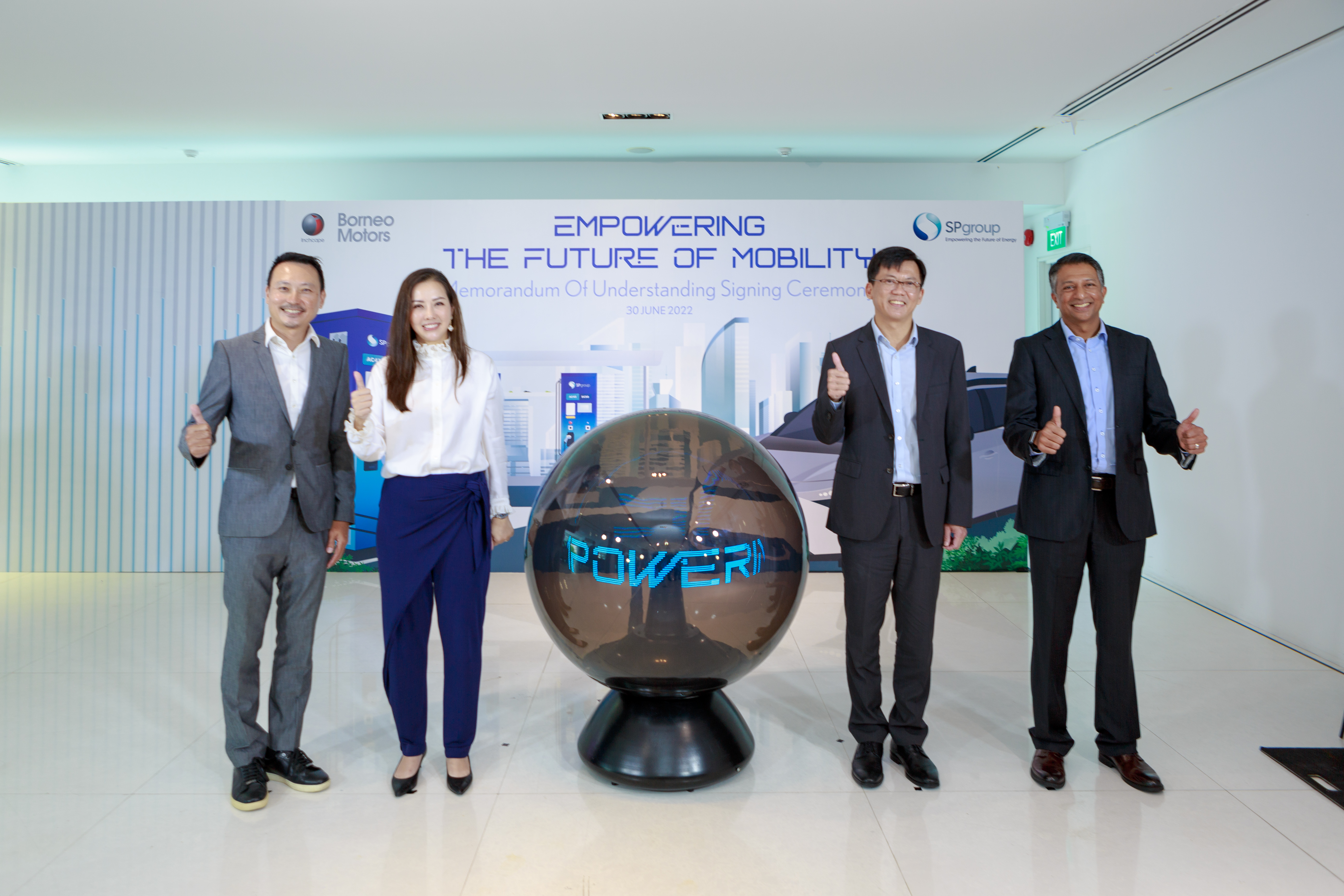 Editors%2 Fimages%2 F1656873996053 Motorist Toyota Bz4x Launch Sp Group Borneo Motors 2