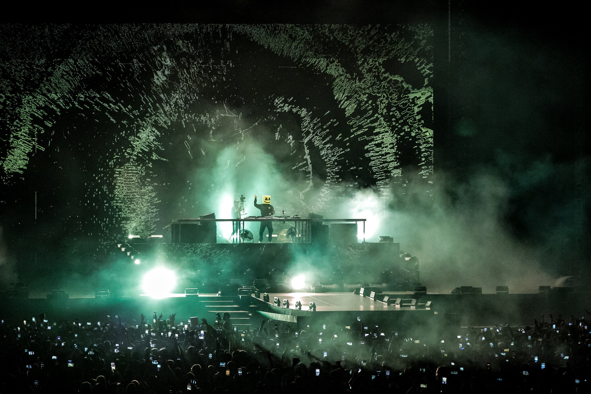 Editors%2 Fimages%2 F1664773436166 Marshmello+Performed+To+A+Crowd+Of+Over+50%2 C000+At+The+Padang+Stage+%282%29+ +Credit +Singapore+Gp+Pte+Ltd