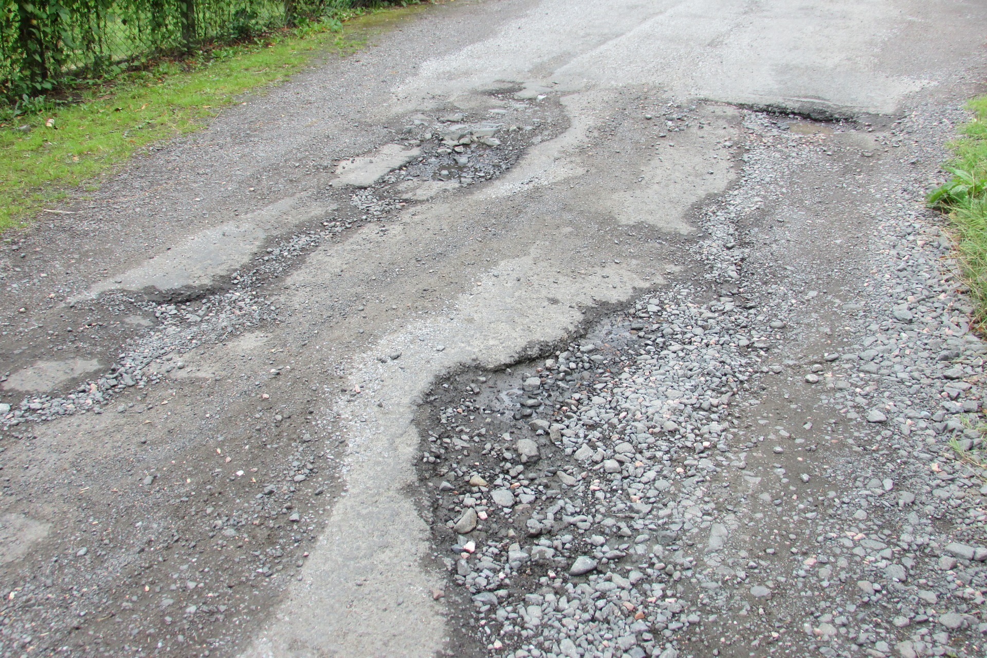 Editors%2 Fimages%2 F1664887537695 Malaysia 12th Worst Road Quality World Featured