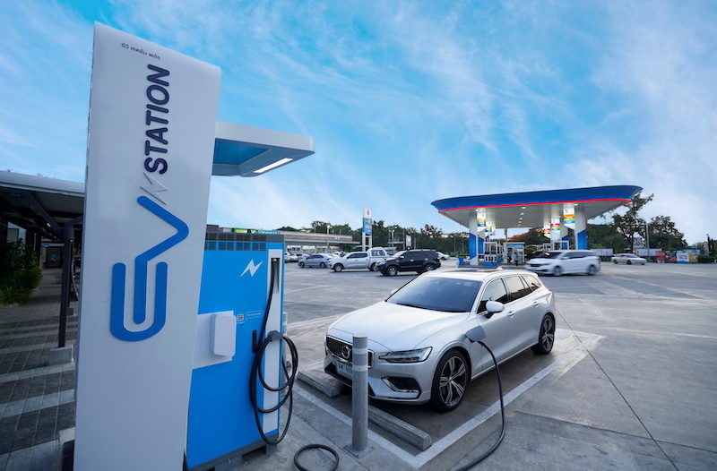 Editors%2 Fimages%2 F1665045694755 Ev Station Plu Z 2 660x400%402x