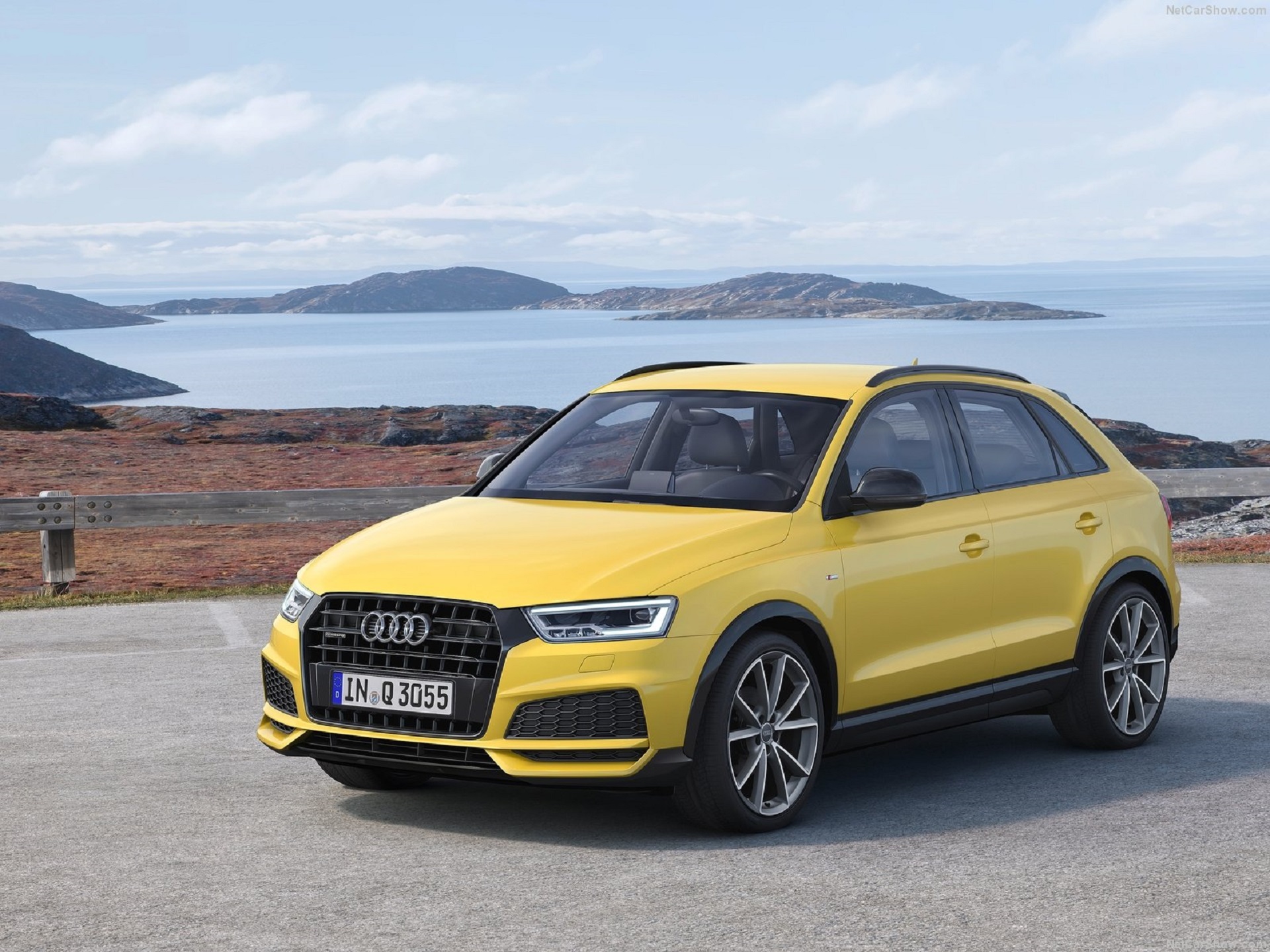 Editors%2 Fimages%2 F1668080839306 Audi Q3 2017 1600 04