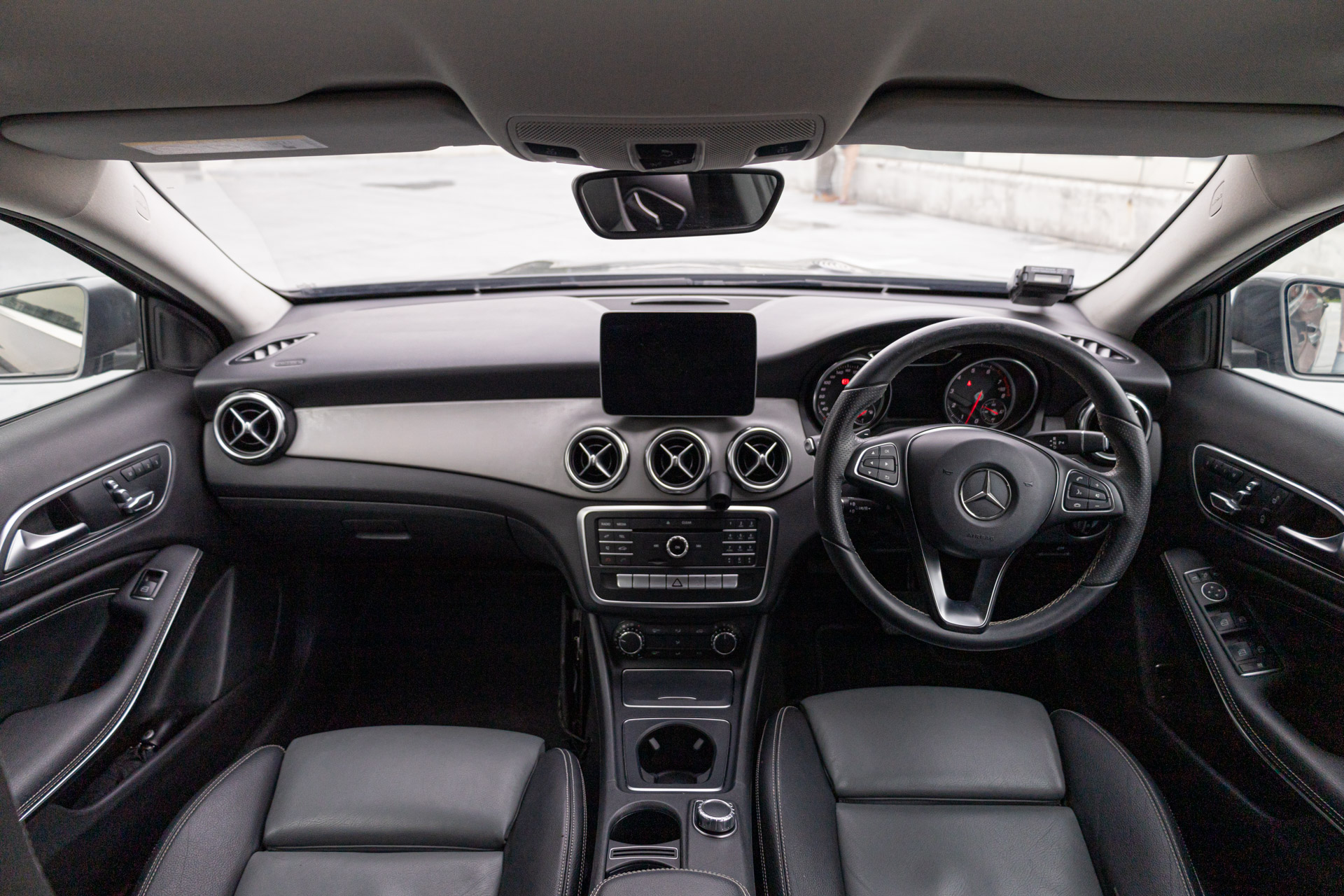 Editors%2 Fimages%2 F1668080979141 Gla 8