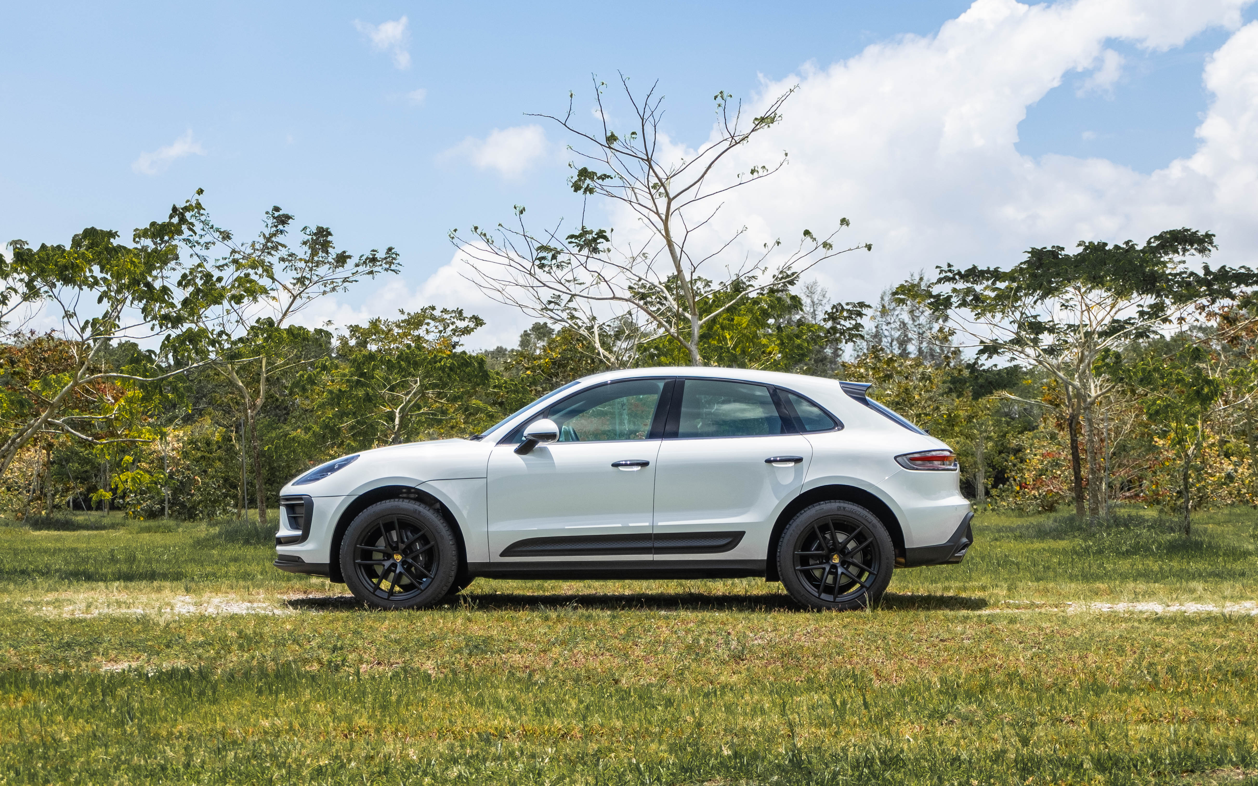 mReview: Porsche Macan 2.0 - Four Cylinders of Sensible Fun, Articles