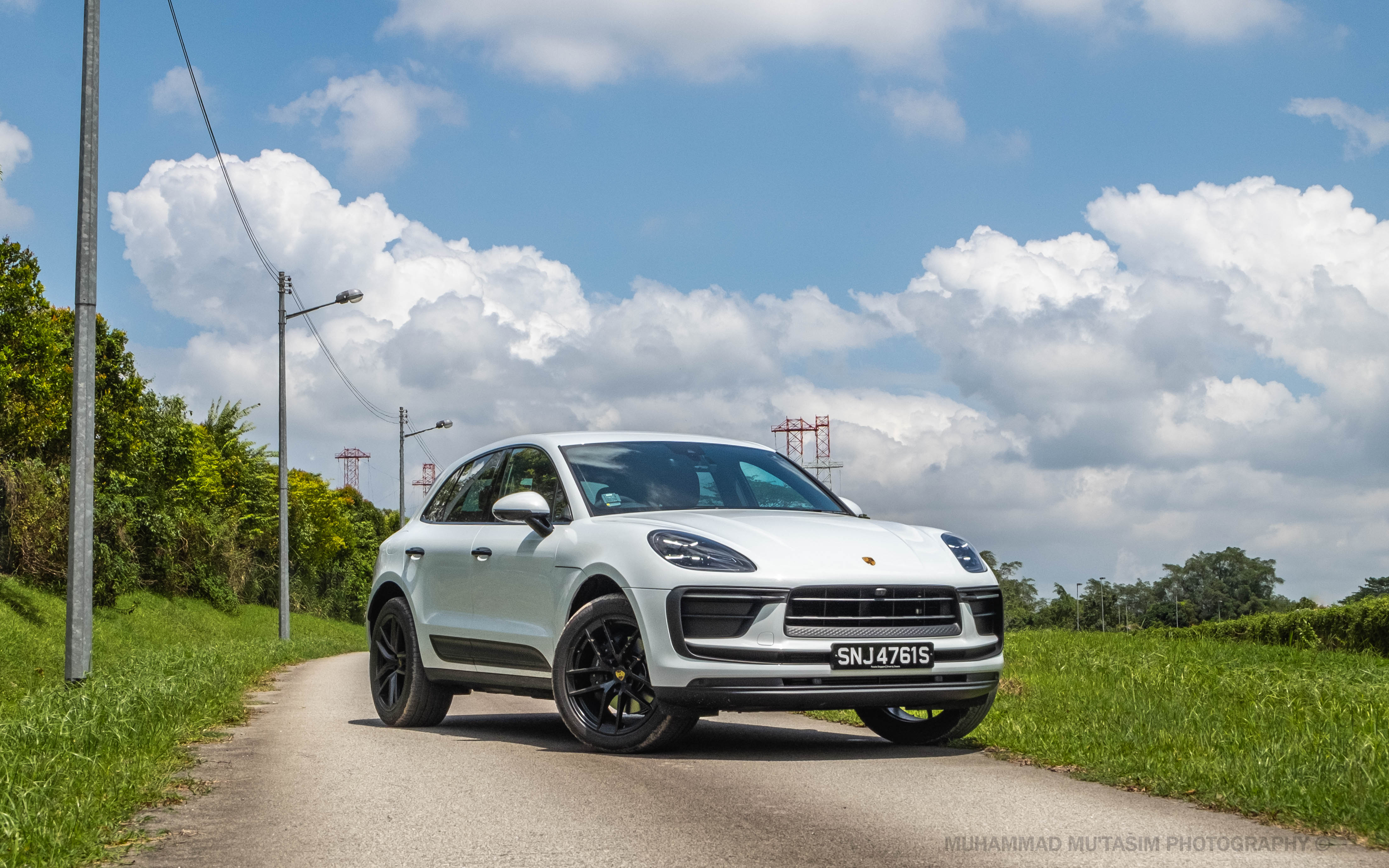 mReview: Porsche Macan 2.0 - Four Cylinders of Sensible Fun, Articles