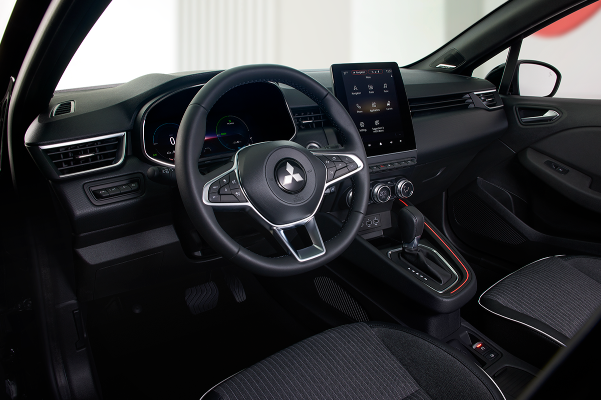 Editors%2 Fimages%2 F1686715711384 Colt+Interior