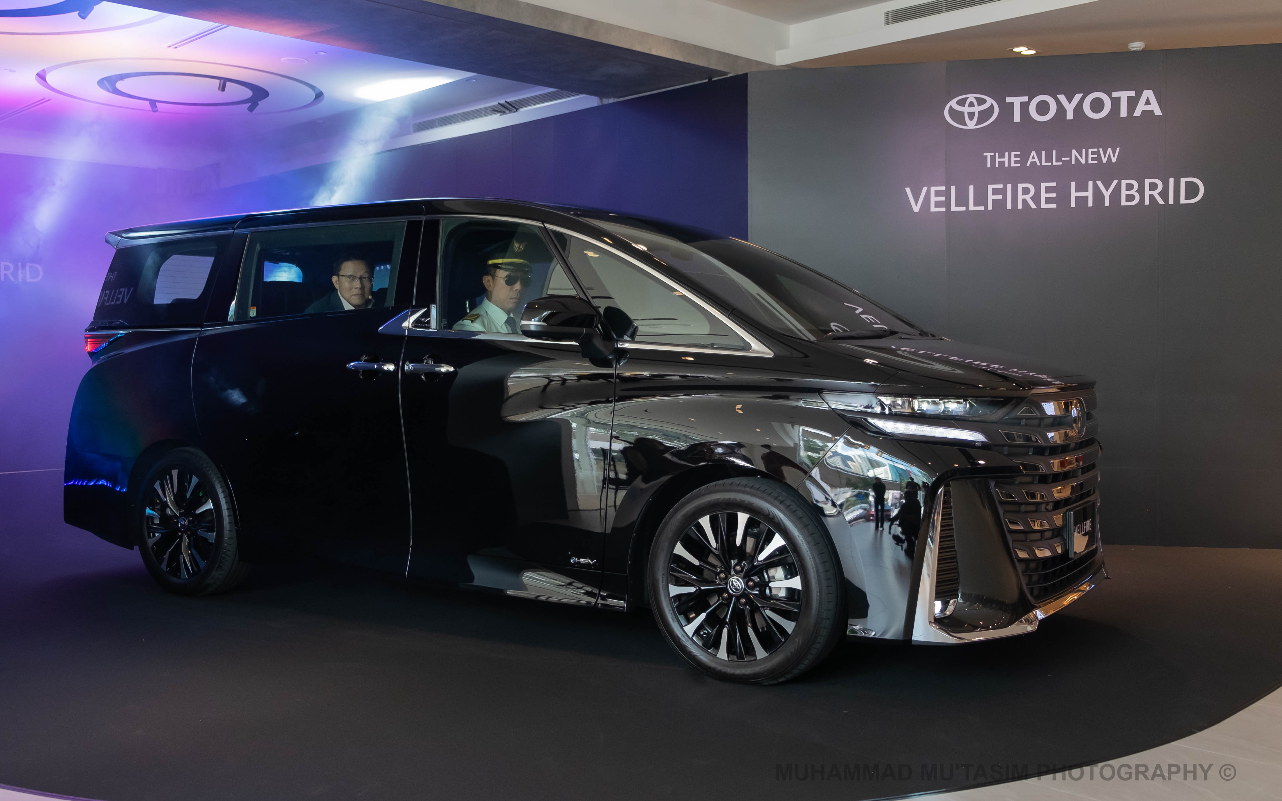 Editors%2 Fimages%2 F1695607644657 Vellfire 1