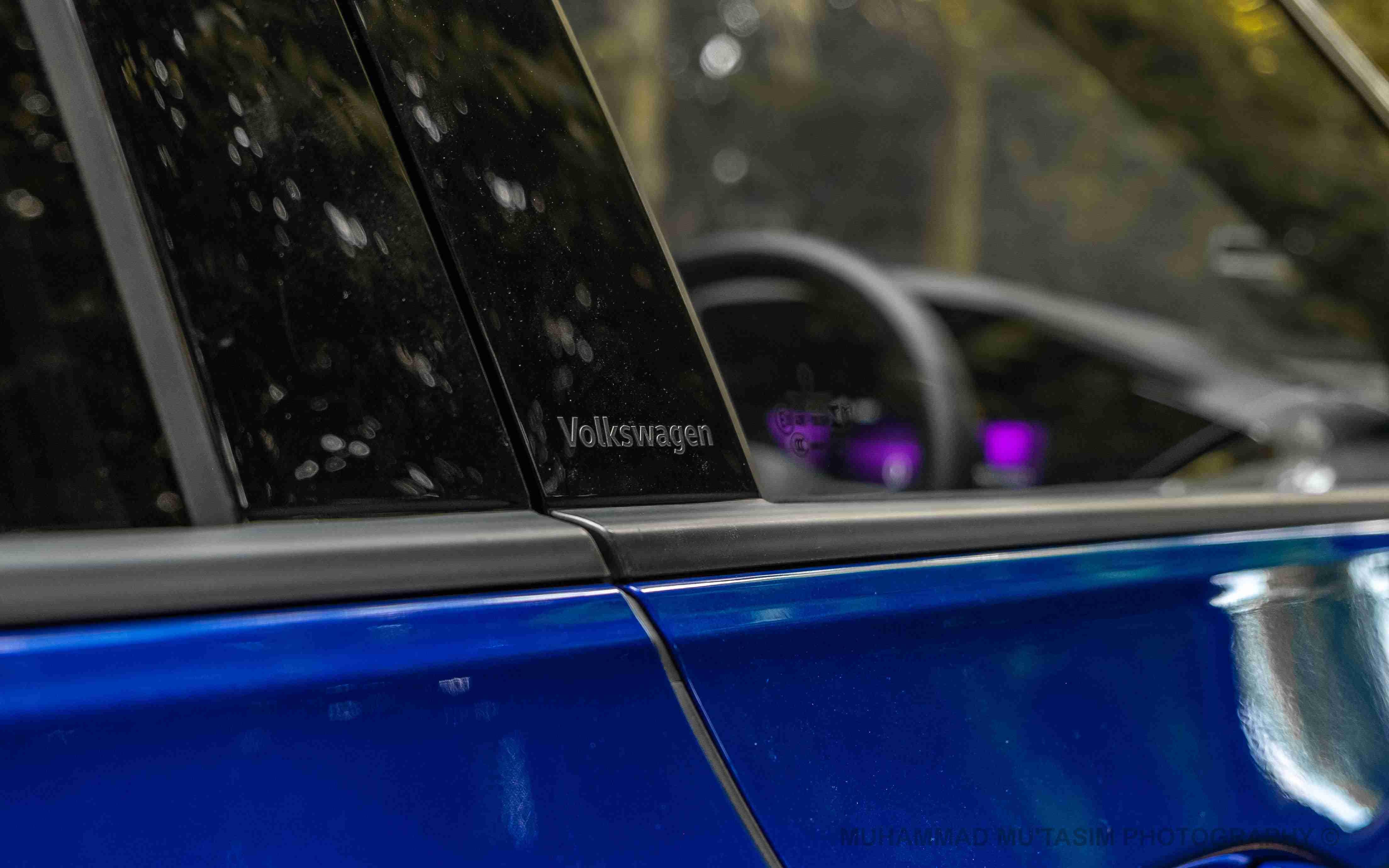 Editors%2 Fimages%2 F1697439001866 Golf+R+Line 16