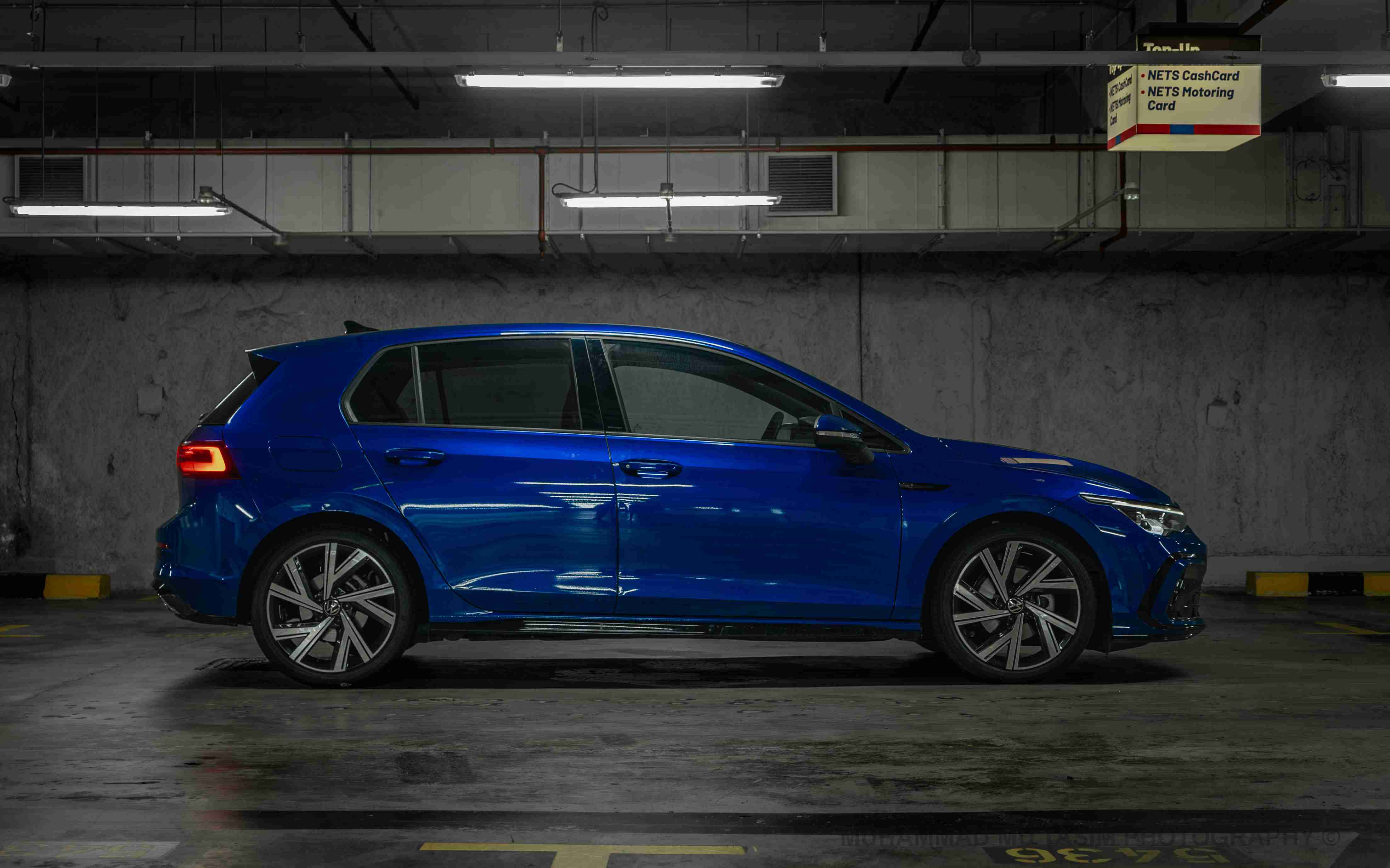 Editors%2 Fimages%2 F1697446592209 Golf+R+Line 5