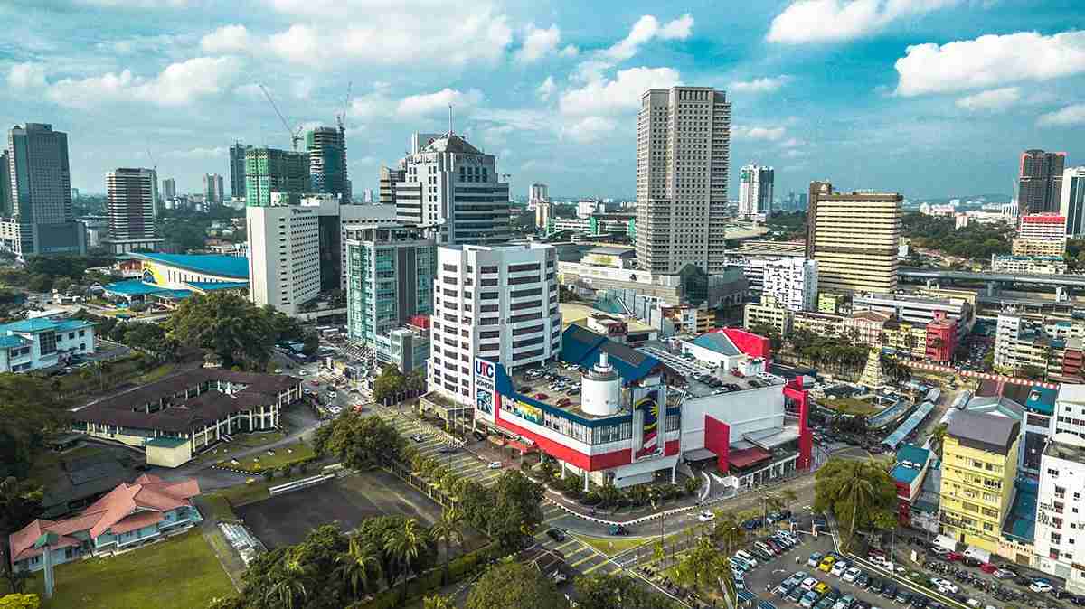 YOUR GUIDE TO JOHOR BAHRU'S PREMIUM OUTLETS: TIPS ON GETTING THERE