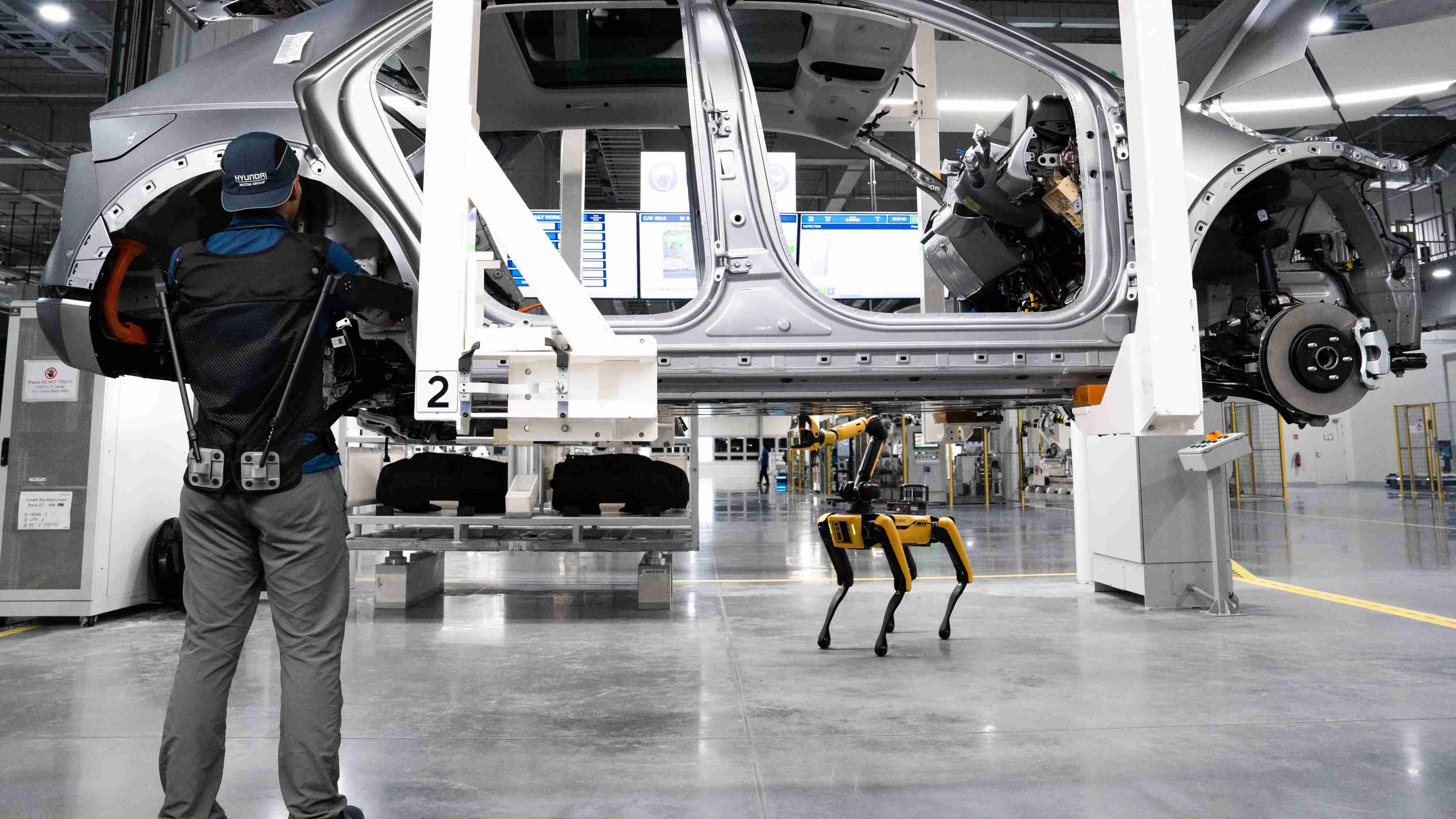 Editors%2 Fimages%2 F1700546670686 Hyundai 020 Fotor