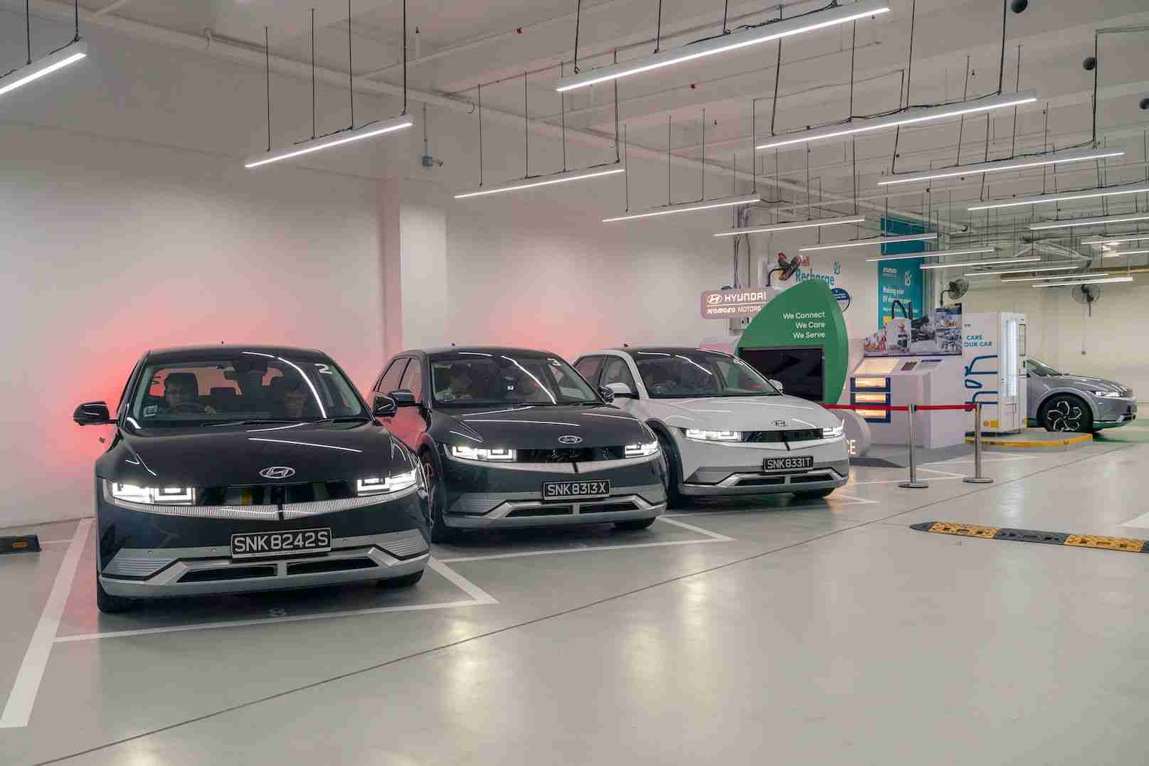 Editors%2 Fimages%2 F1701304747255 Ioniq+5 C Fotor