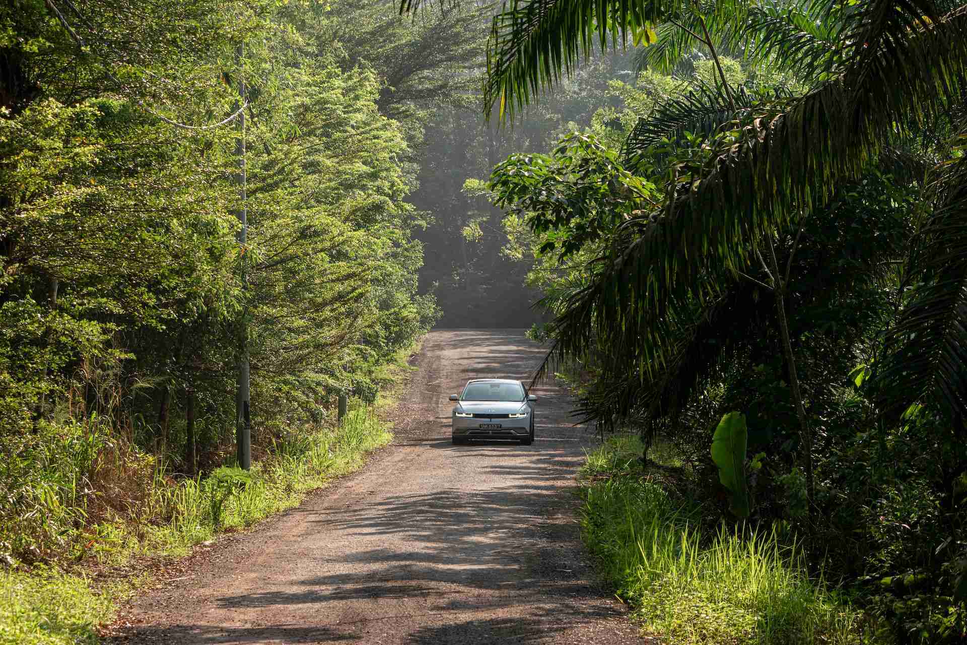 Editors%2 Fimages%2 F1701306310768 Ioniq+5 B Fotor