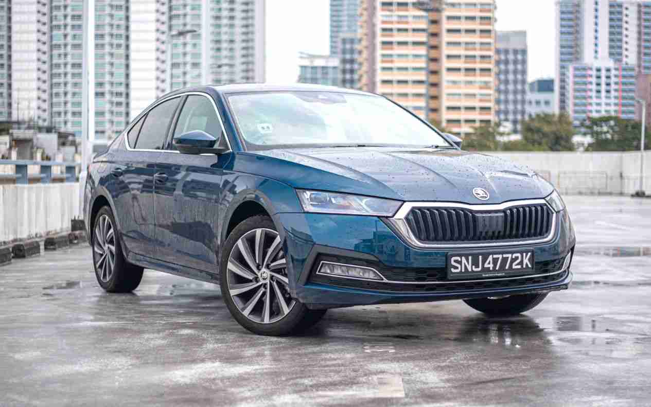 Editors%2 Fimages%2 F1703565574114 Coty+2023+Winner+Saloon+ +Skoda+Octavia+Style+1