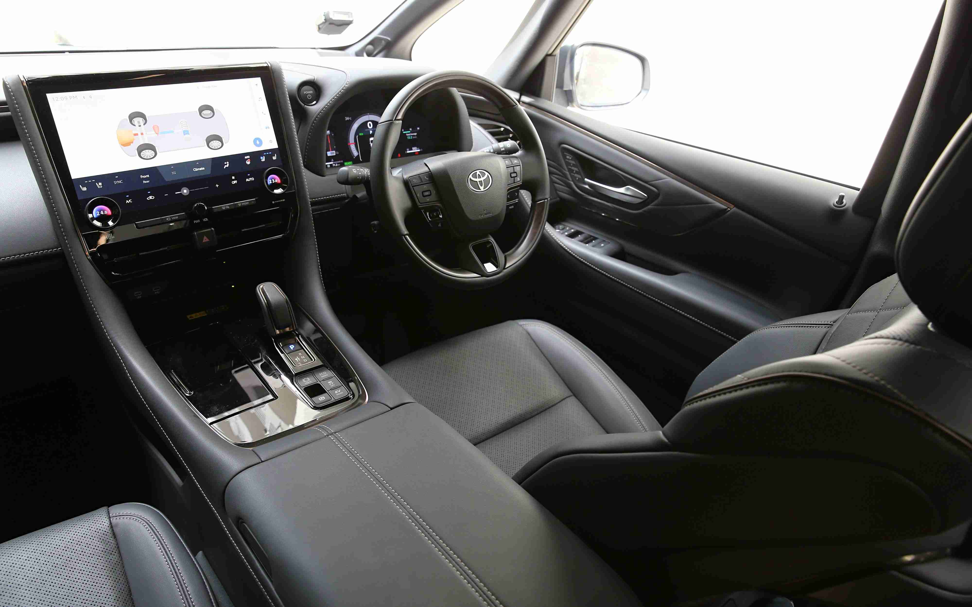 Editors%2 Fimages%2 F1703941973854 D38 V1351 Fotor