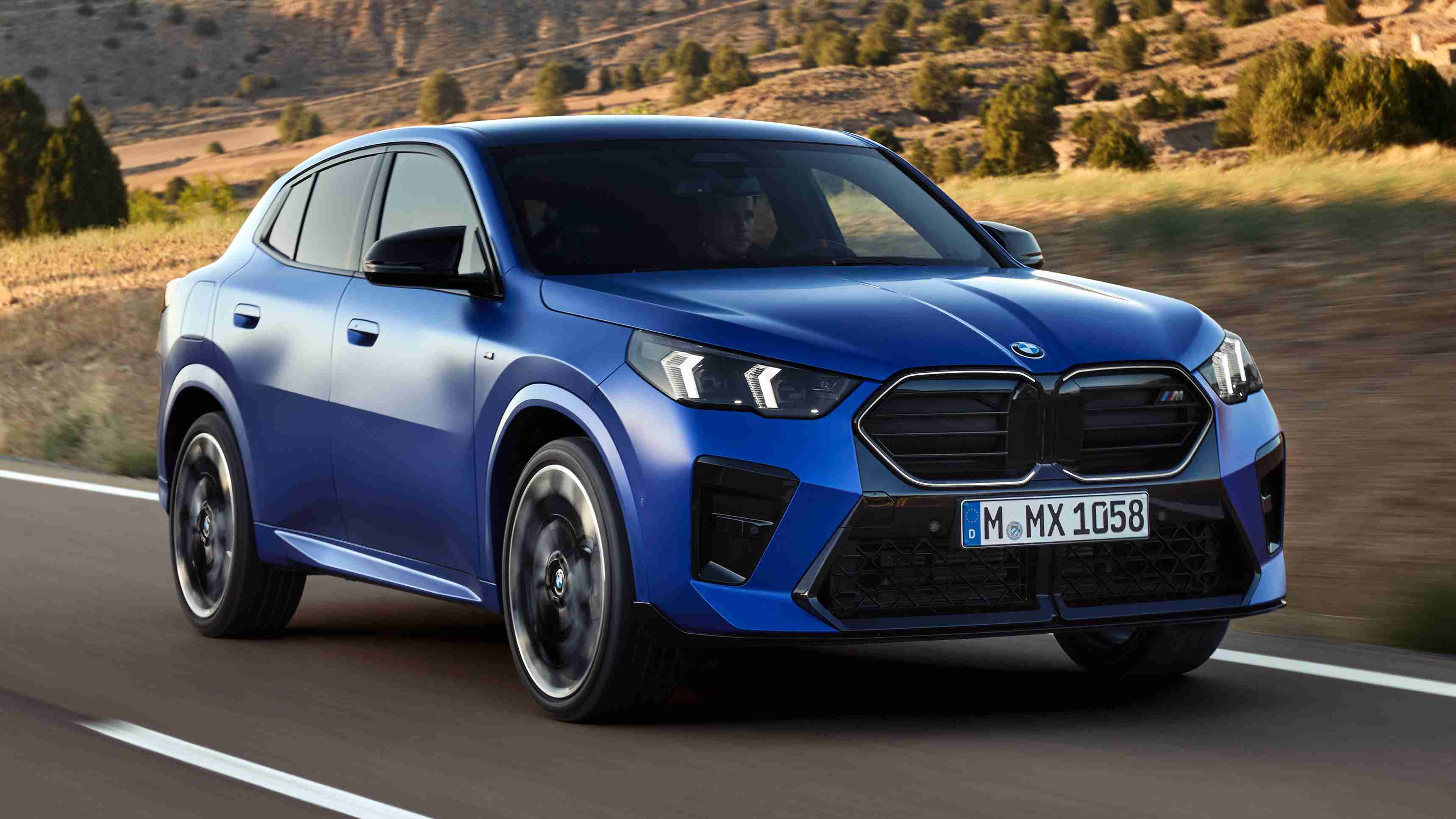 Editors%2 Fimages%2 F1704865752012 1+Bmw+X2