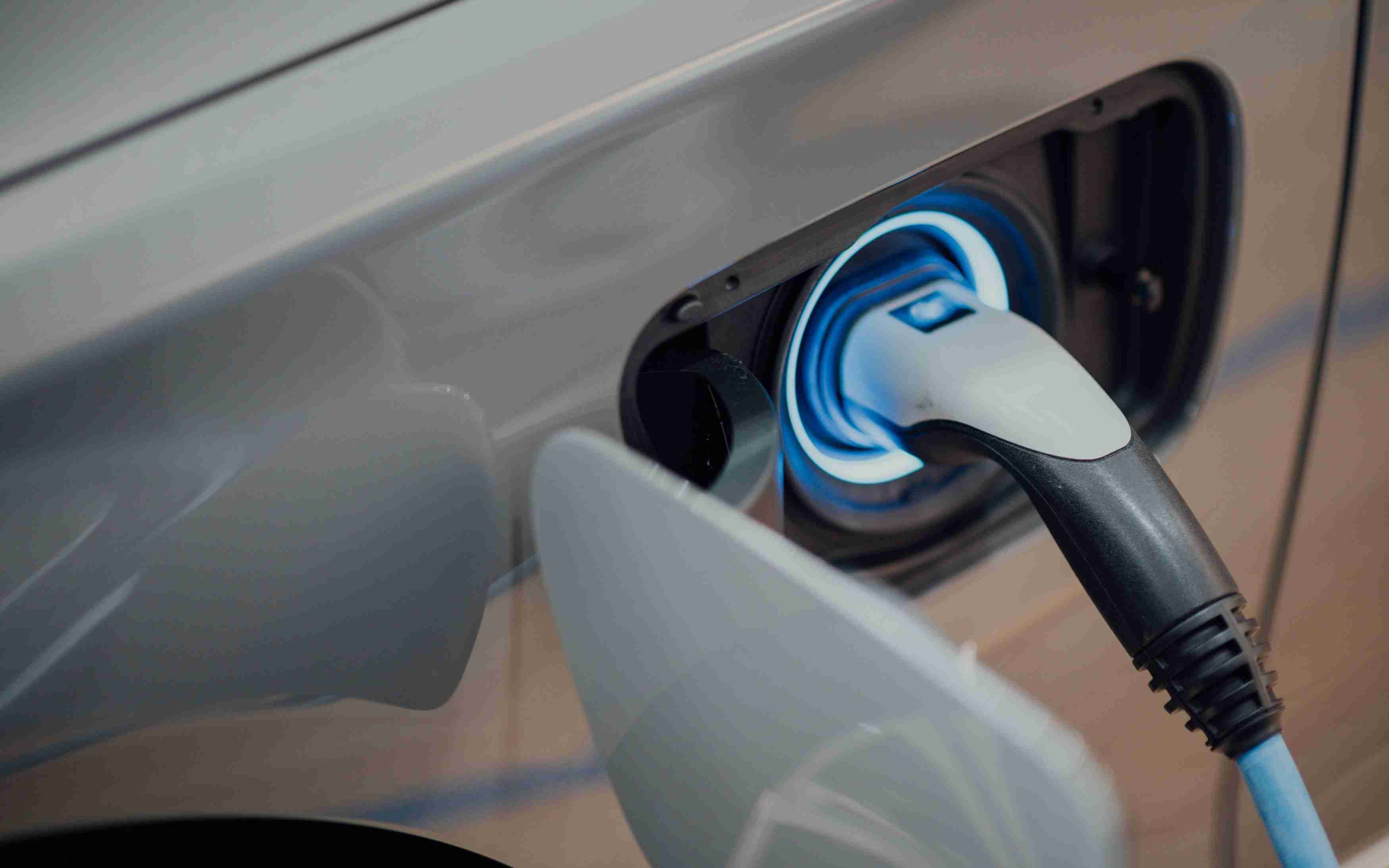 Editors%2 Fimages%2 F1705048666234 Rightcharge Unveils Its Cutting Edge Electric Fuel Cardfor Seamless Ev Charging Fotor