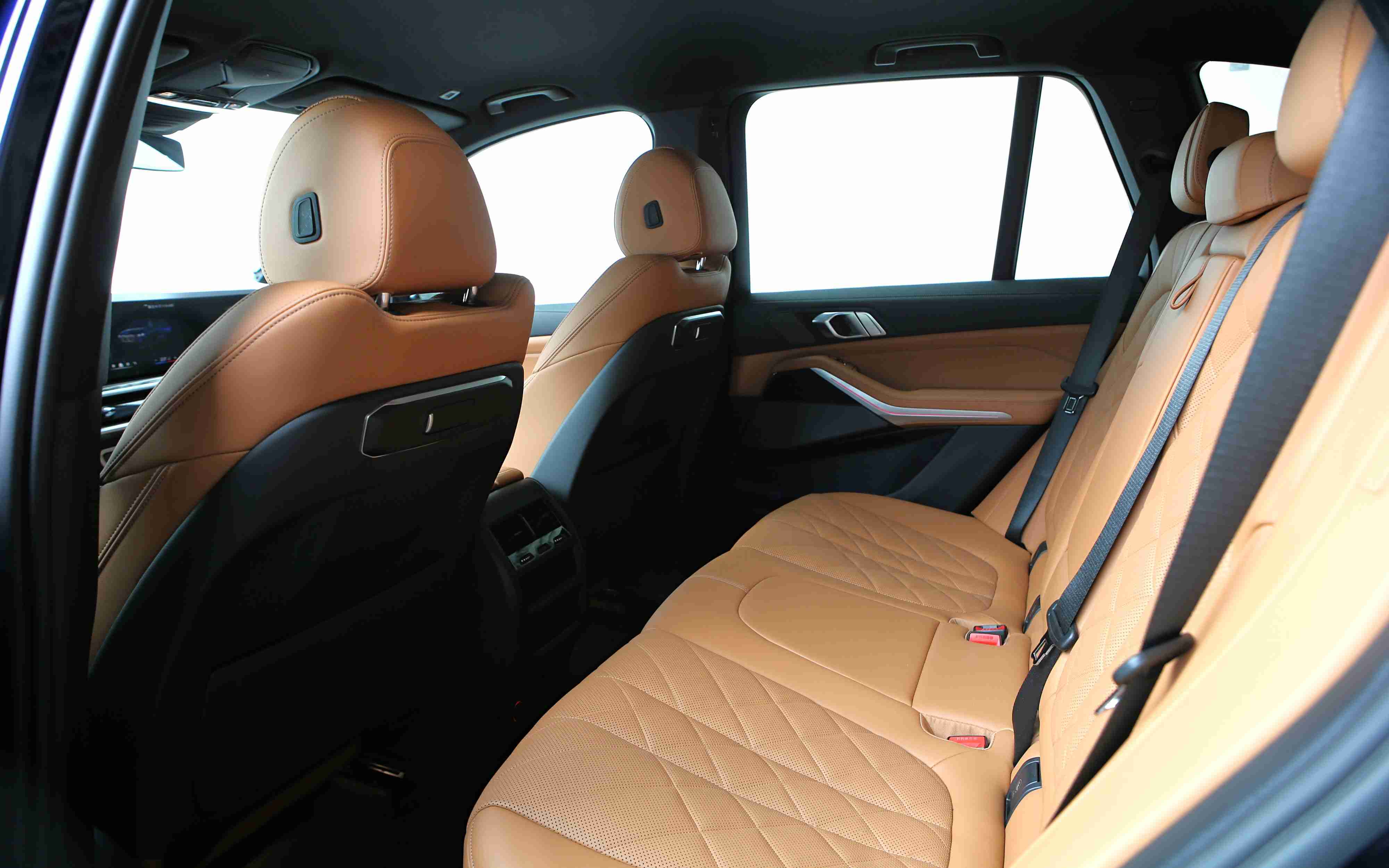 Editors%2 Fimages%2 F1705739679715 D38 V1919 Fotor