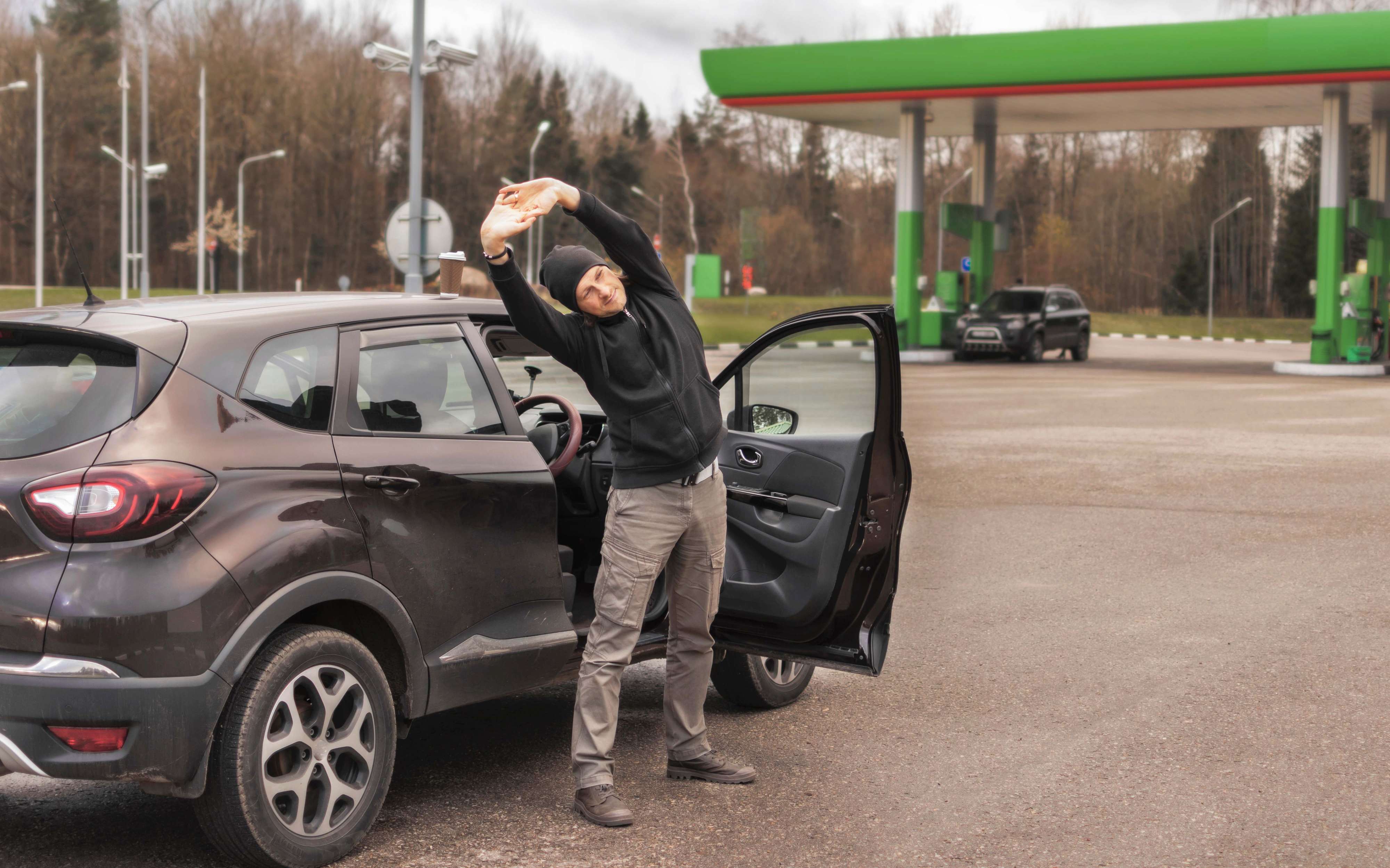 Editors%2 Fimages%2 F1706625932390 Road+Trip+Safety+ +Regular+Breaks