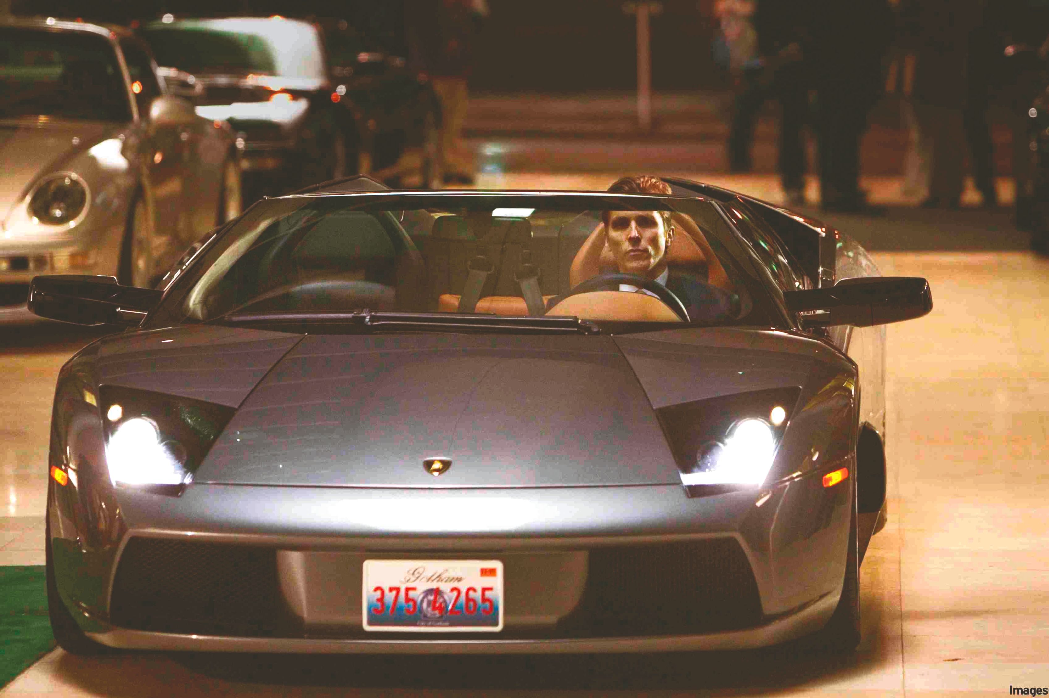 Editors%2 Fimages%2 F1707823139371 Batman+Begins Murcielago+Roadster Fotor