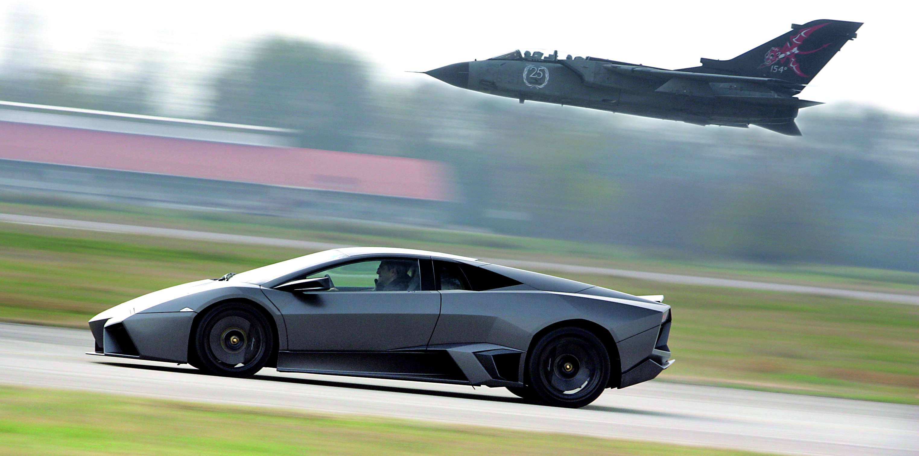 Editors%2 Fimages%2 F1708781545634 Motormouth+ +Driving+A+Supercar+Skilfully+Might+Require+The+Same+Skill+Set+As+Flying+A+Fighter+Jet