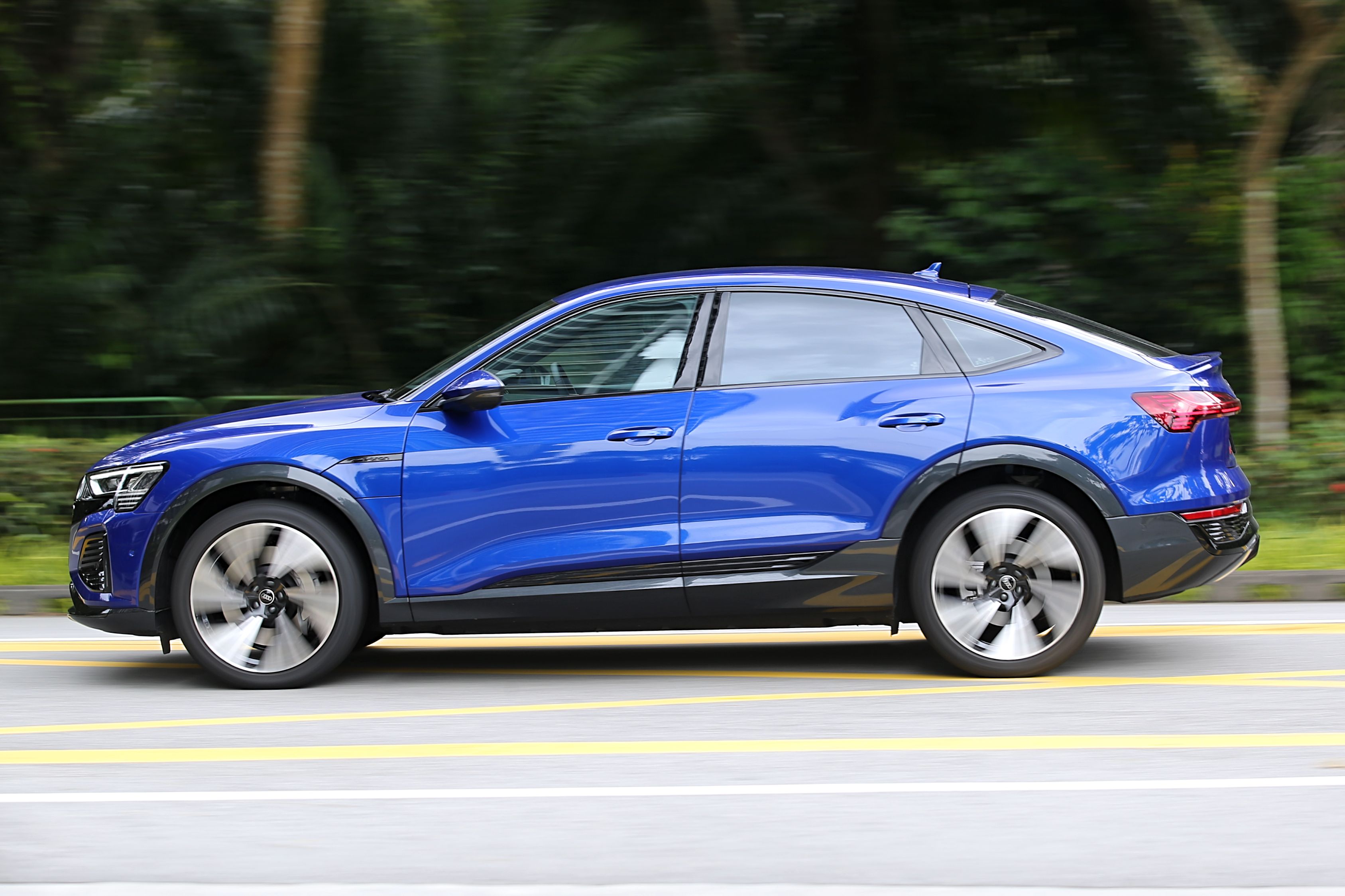 Editors%2 Fimages%2 F1709272422436 D38 V2695 Fotor