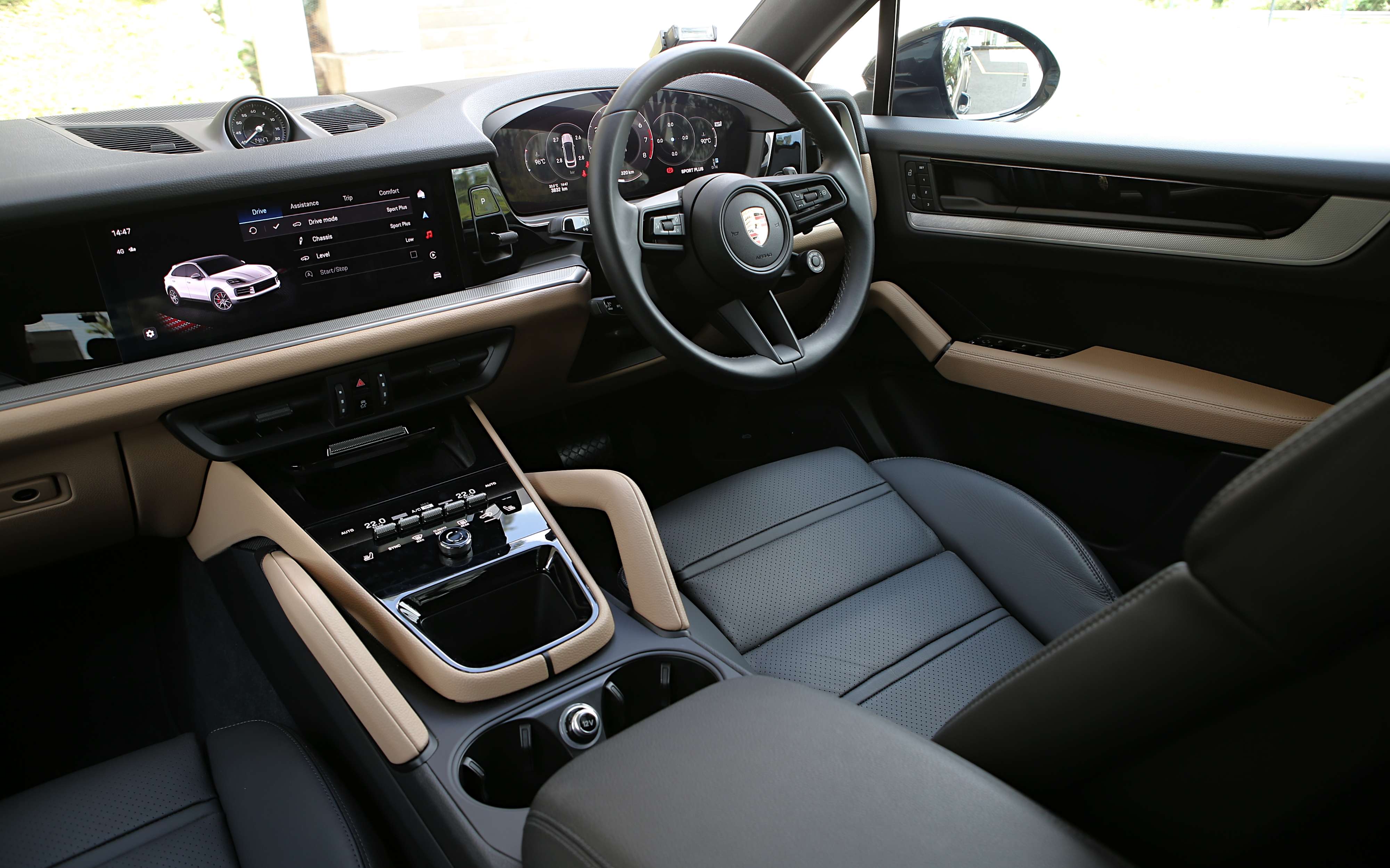 Editors%2 Fimages%2 F1711292788245 D38 V2861 Fotor