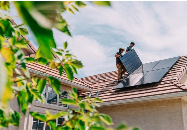 Editors%2 Fimages%2 F1711443775534 2