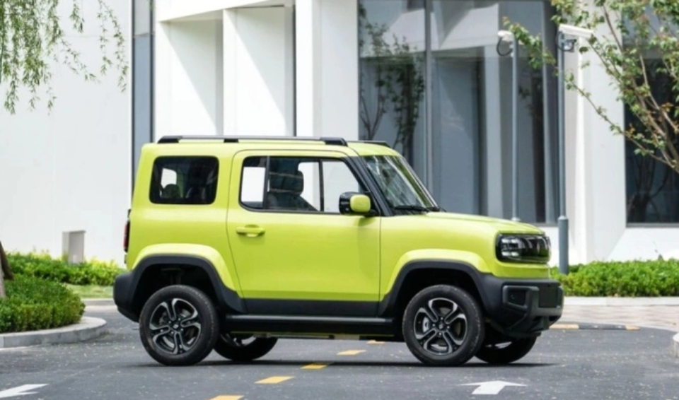 Editors%2 Fimages%2 F1712051407108 Saic Baojun Yep