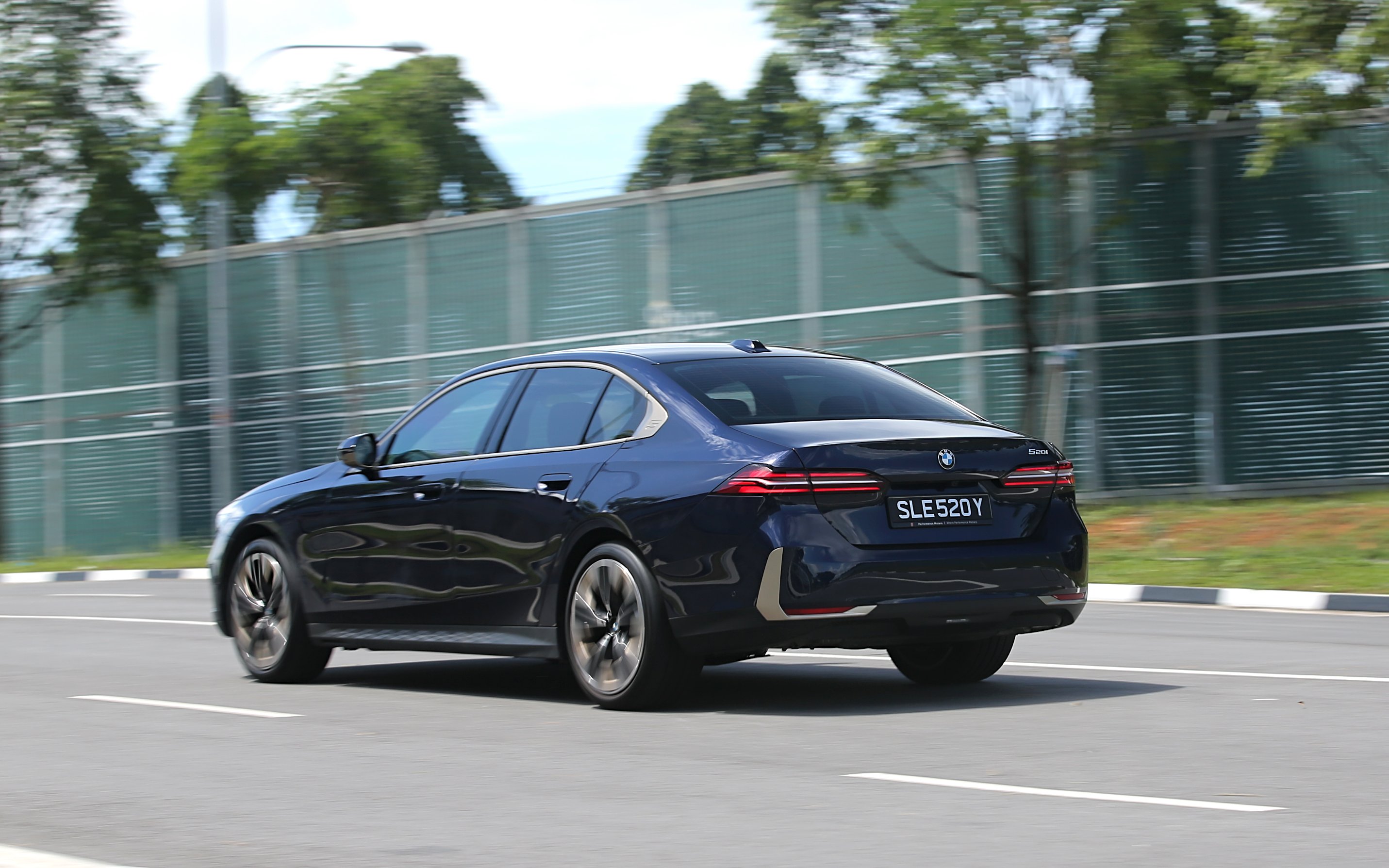 Editors%2 Fimages%2 F1712500773058 D38 V2303 Fotor