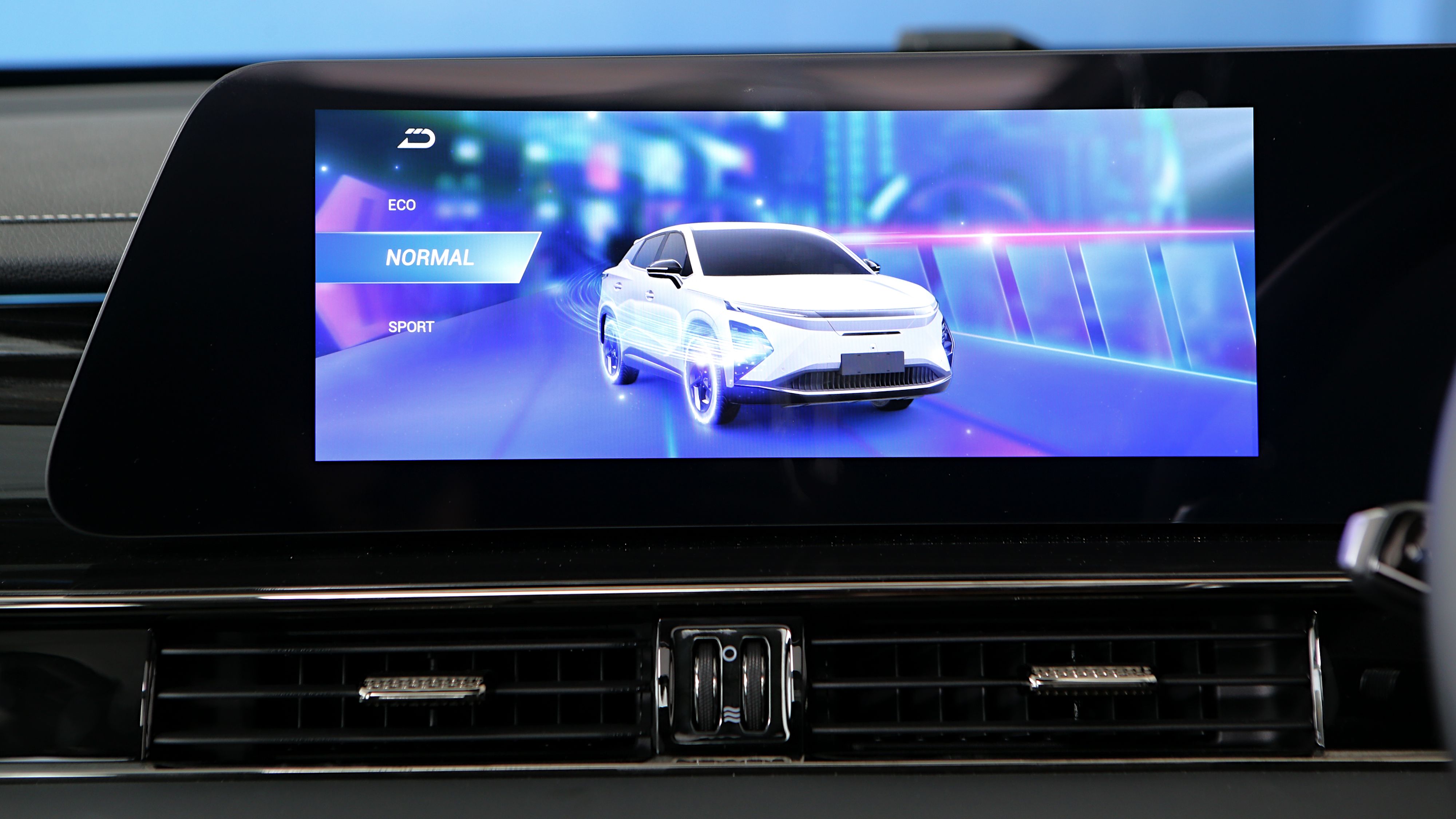 Editors%2 Fimages%2 F1713089533139 D38 V3989 Fotor