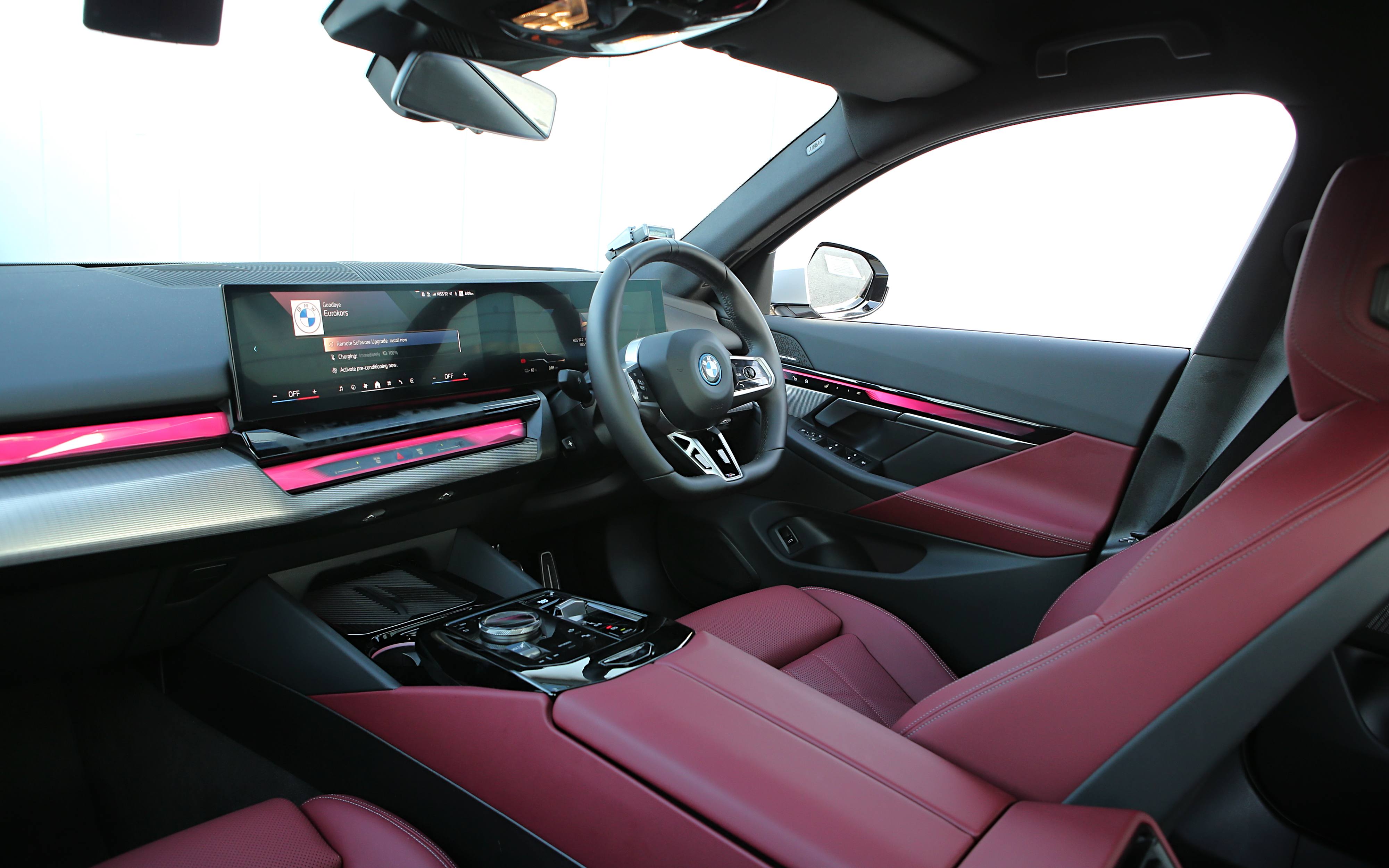 Editors%2 Fimages%2 F1713446206878 D38 V3114 Fotor