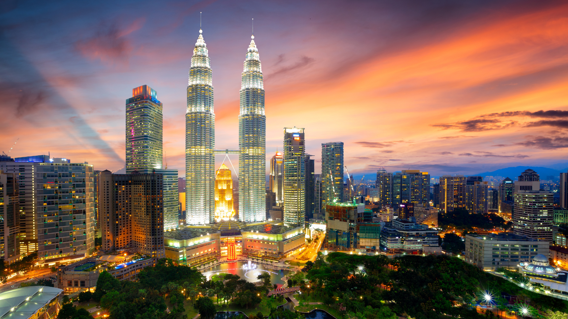 Editors%2 Fimages%2 F1714371427380 Byd+Vs+Tesla+%2810%29