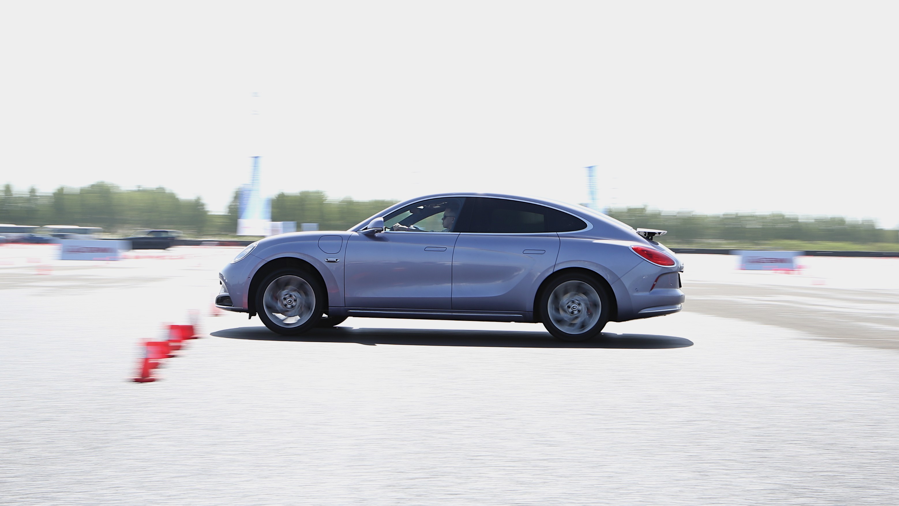 Editors%2 Fimages%2 F1714727332393 D38 V4225 Fotor