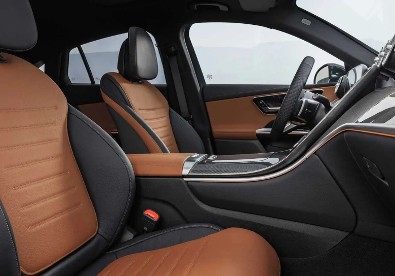 Editors%2 Fimages%2 F1715519811545 Khong Khi Gay Hai Trong Xe O To