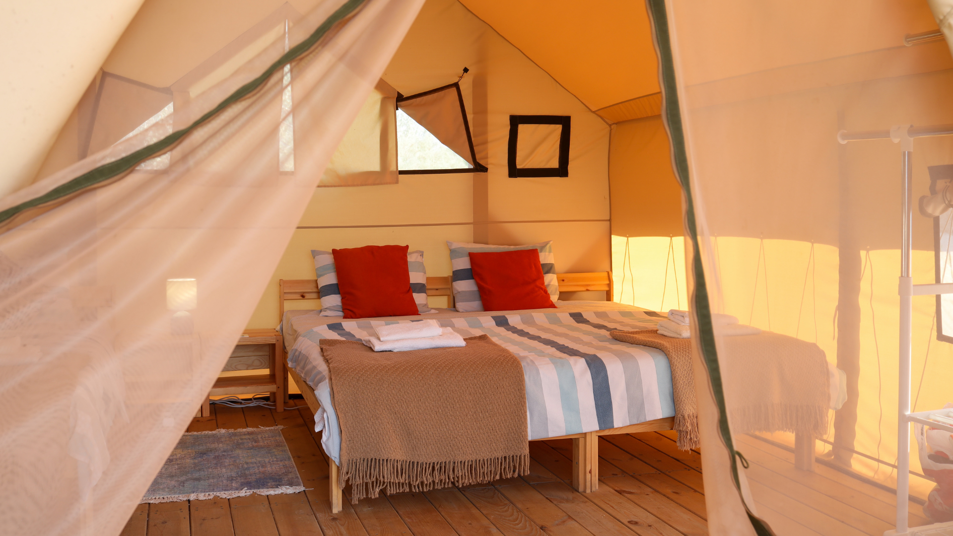 Editors%2 Fimages%2 F1715915418213 Traffic+Jams+%2823%29